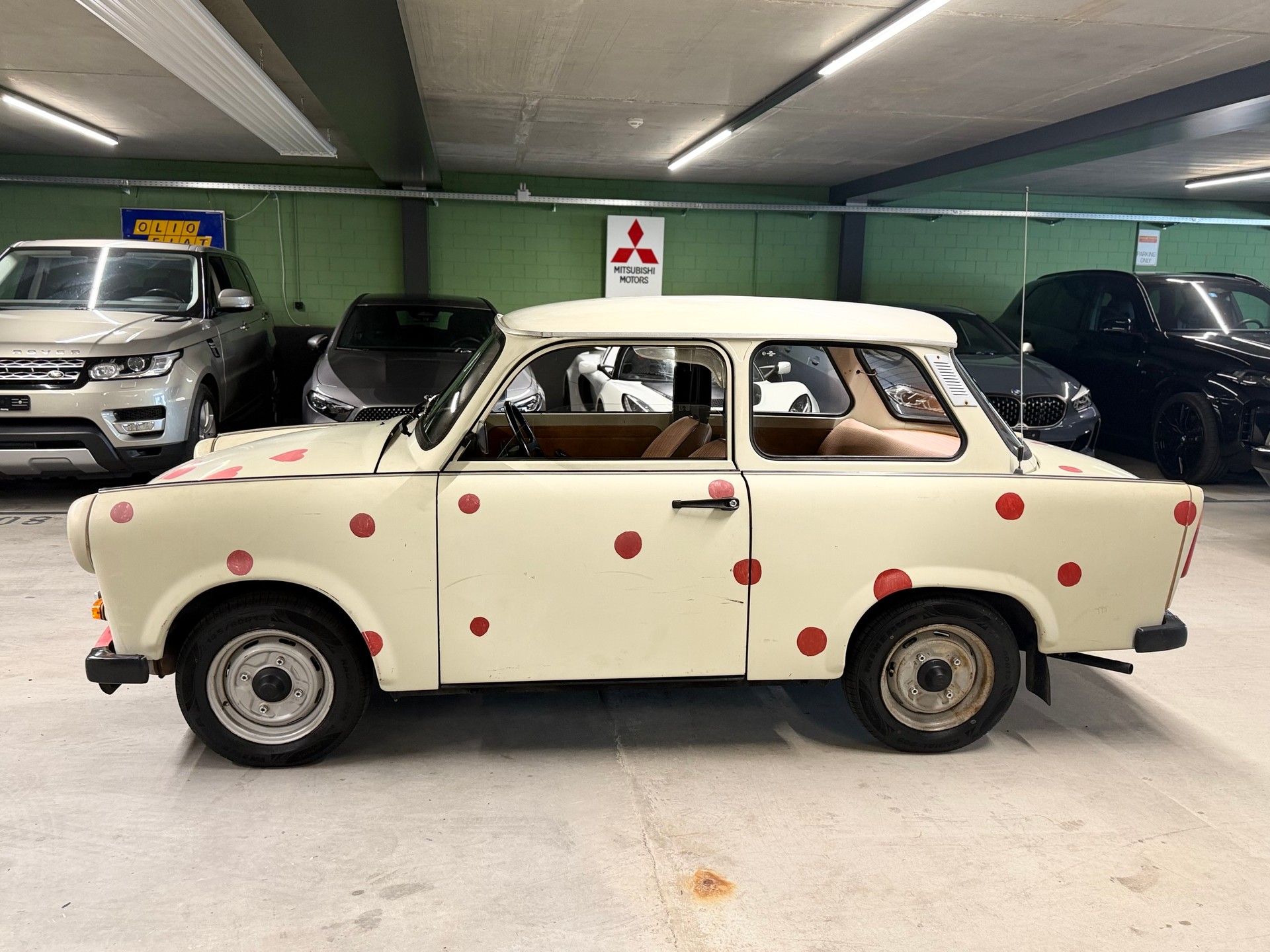 TRABANT 601 S-image-3