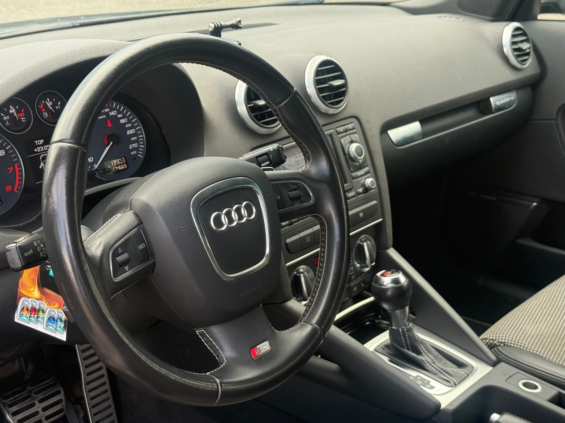 AUDI S3 Sportback 2.0 TFSI quattro S-tronic-image-5