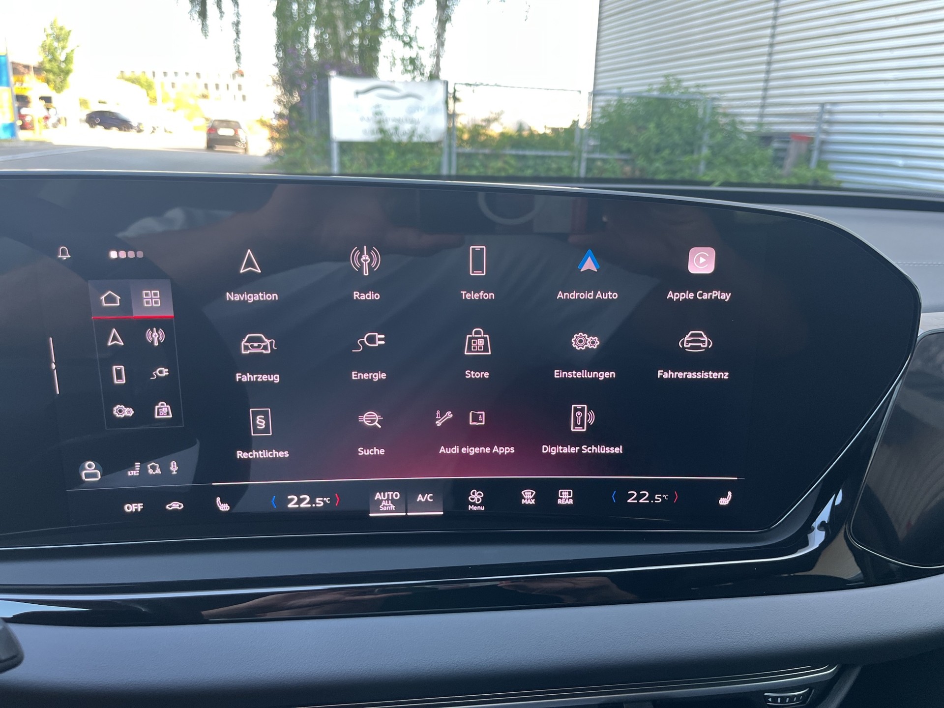 AUDI A6 Avant e-hybrid qu 220 kW S tronic *Standklima, 360° Kamera, Allradlenkung, Head up, 5 Jahre Garantie*-image-22