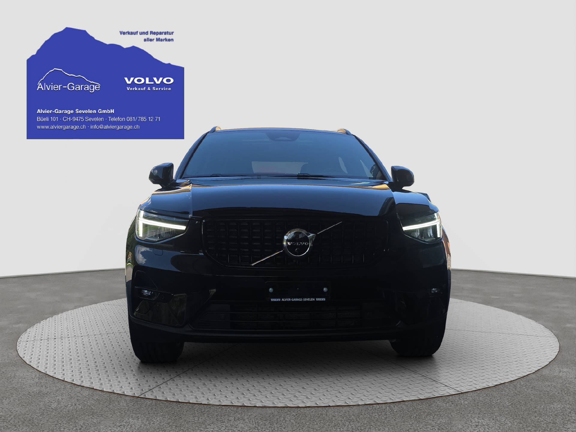 VOLVO XC40 B5 Benzin Mild Hybrid AWD Ultimate Dark Geartronic-image-2