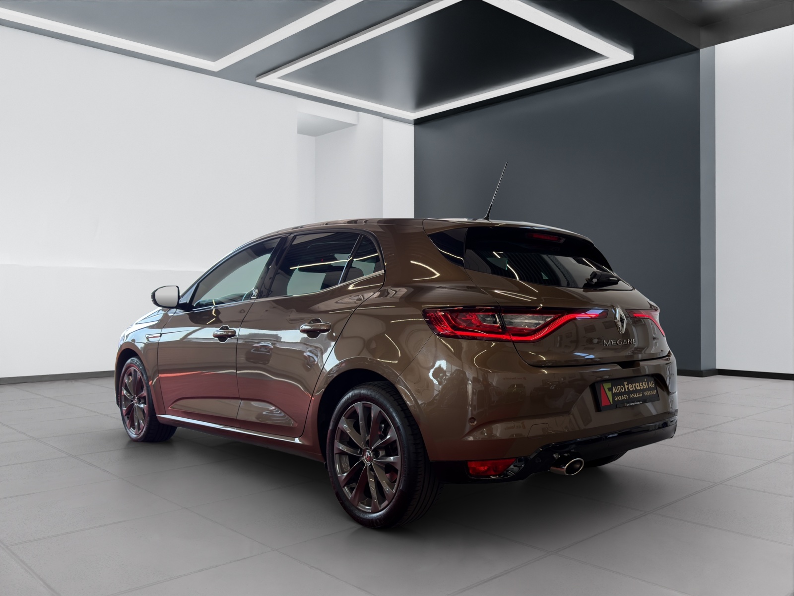 RENAULT Mégane 1.2 16V Turbo Bose EDC-image-3