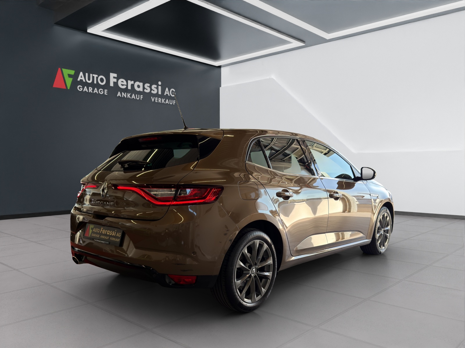 RENAULT Mégane 1.2 16V Turbo Bose EDC-image-5