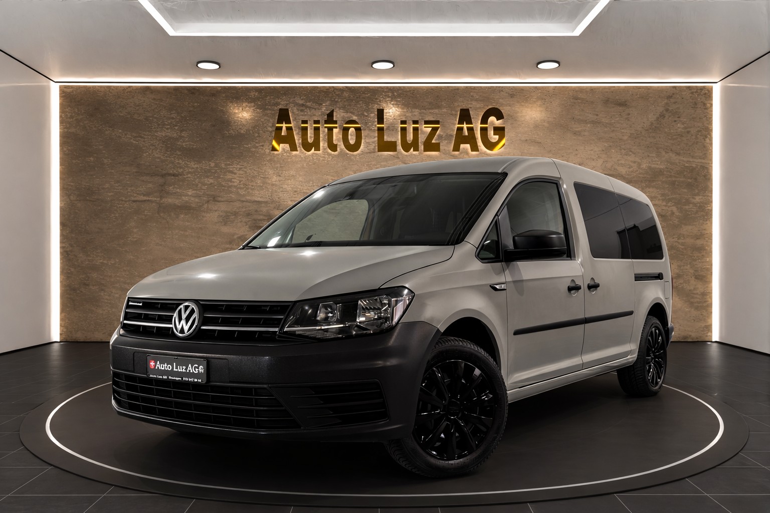 VW Caddy 2.0TDI 4Motion BlueMotion Technology-image-0