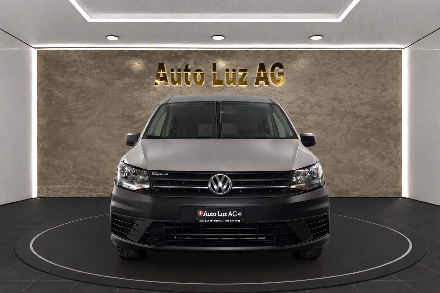 VW Caddy 2.0TDI 4Motion BlueMotion Technology-image-1