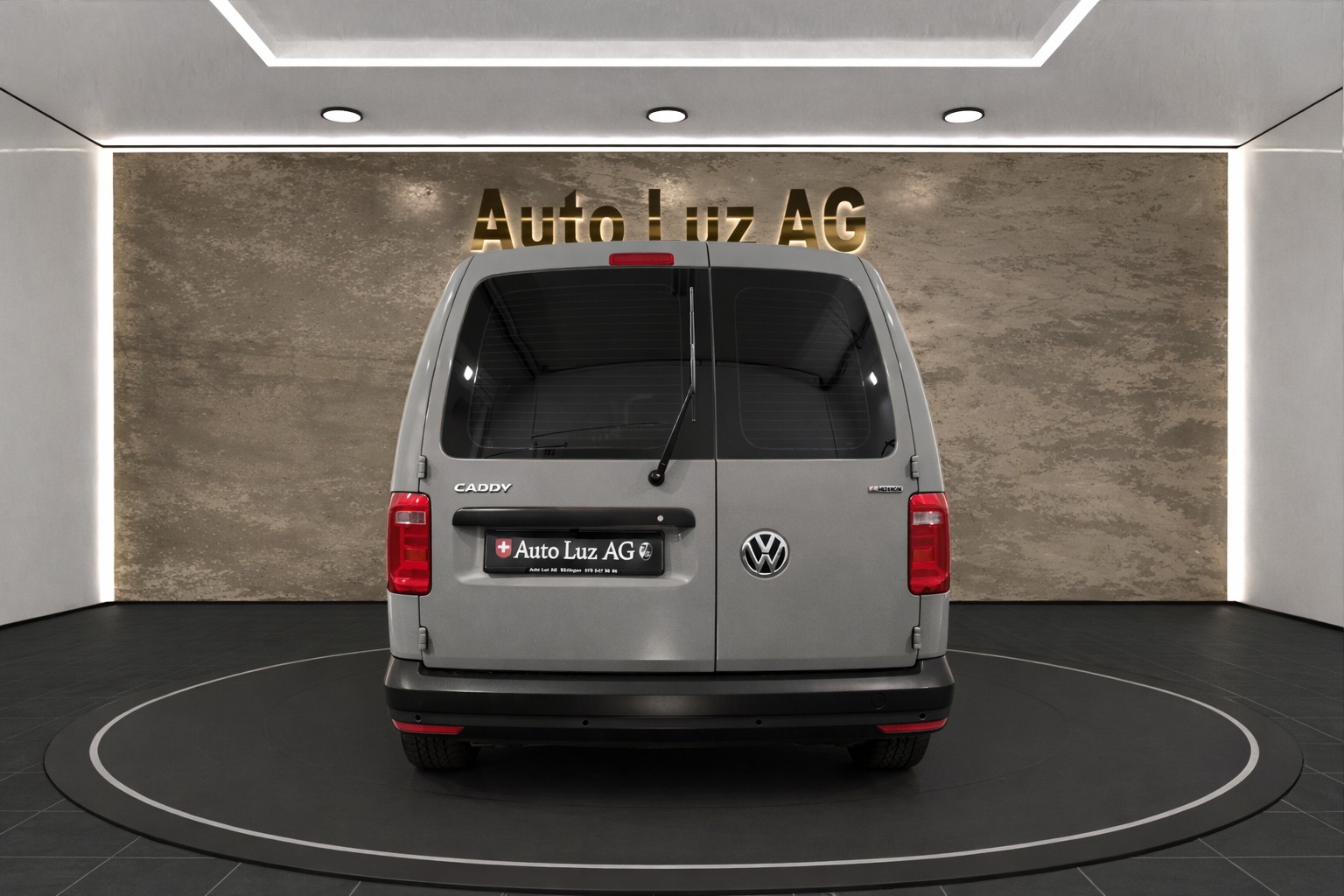 VW Caddy 2.0TDI 4Motion BlueMotion Technology-image-2