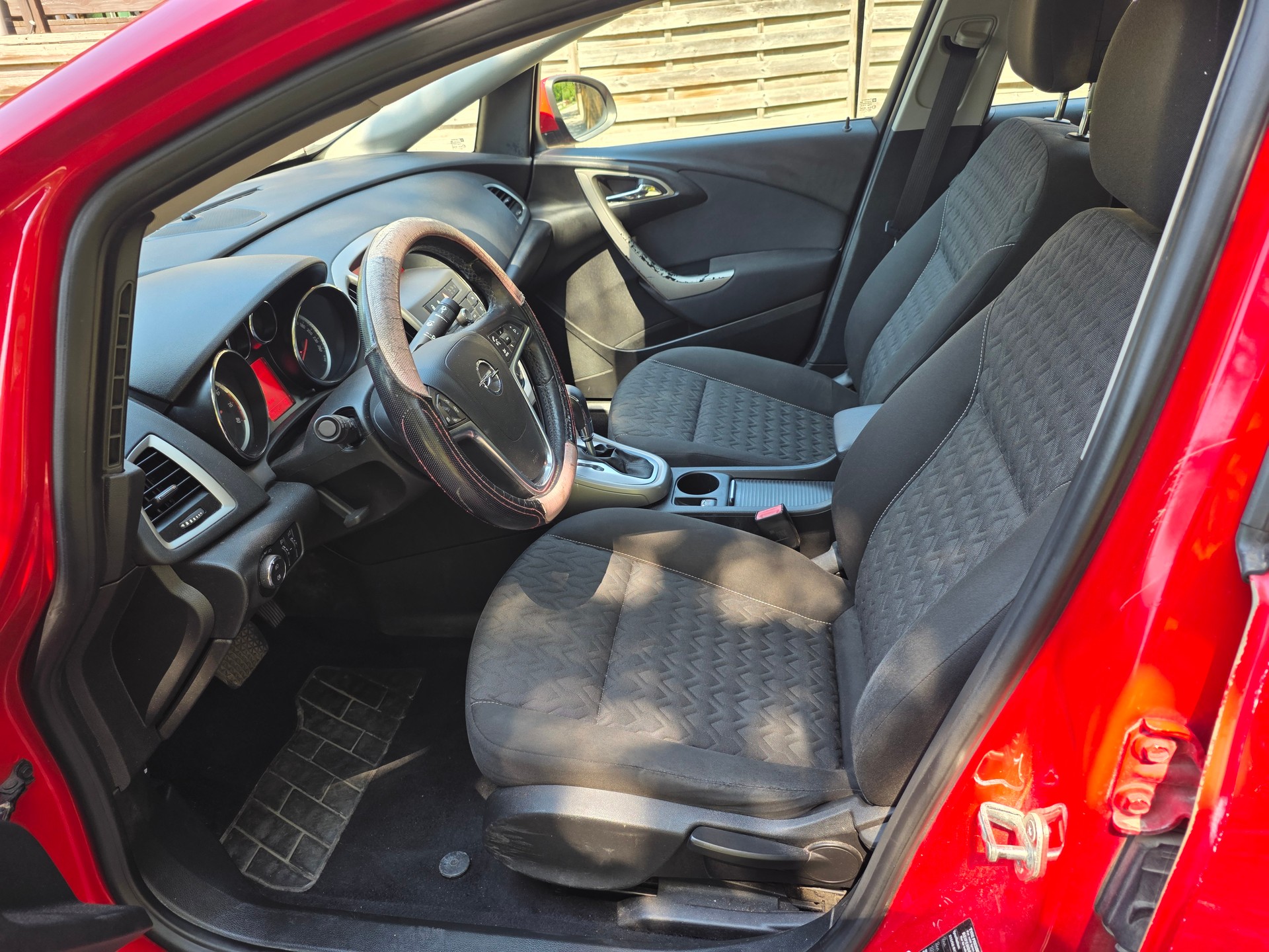 OPEL Astra 1.4i 16V Turbo Active Edition Automatic ☆☆☆ MFK: 27.05.2026 ☆☆☆-image-9