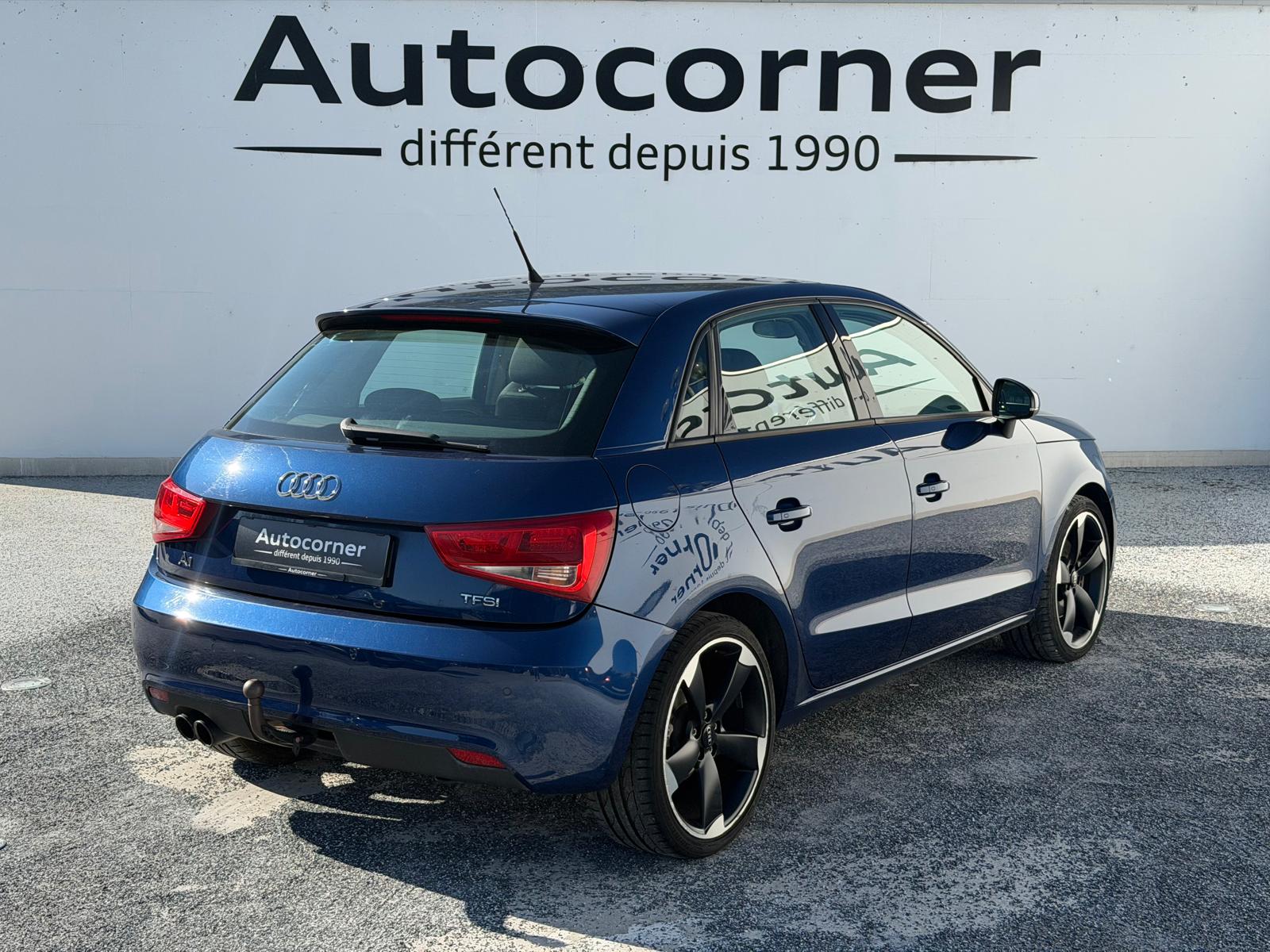 AUDI A1 Sportback 1.4 TFSI Ambition S-tronic-image-5