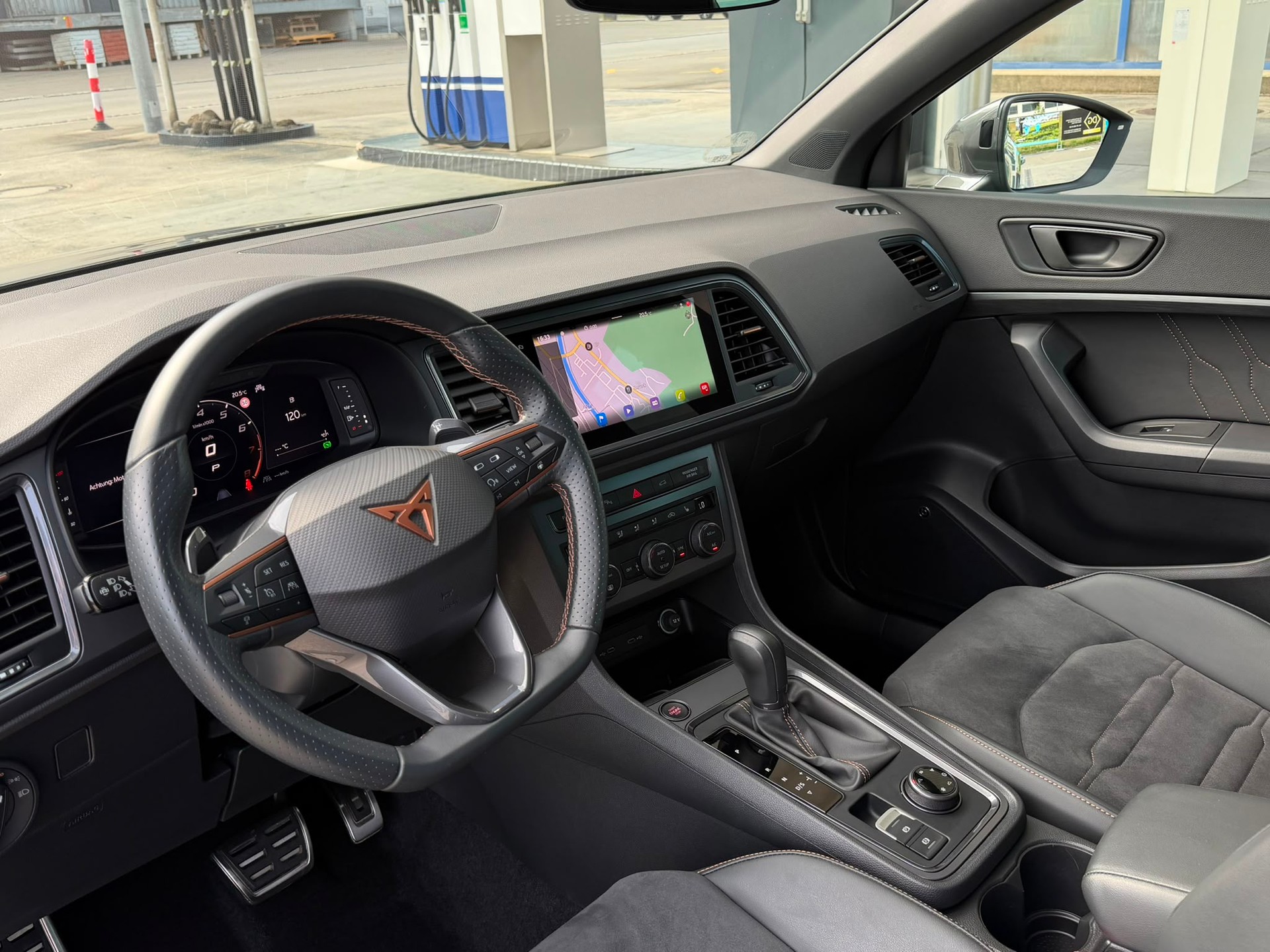 CUPRA Ateca 2.0TSI VZ 4Drive DSG Top Ausgestattet**El. Anhängerkupplung**Assistenzpaket XL**DCC*-image-6