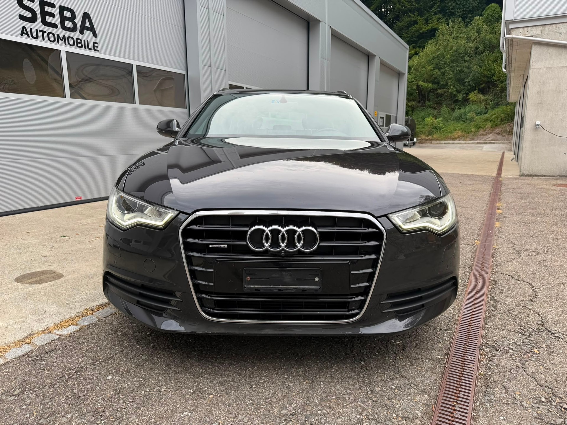 AUDI A6 Avant 3.0 TDI V6 quattro S-tronic-image-1