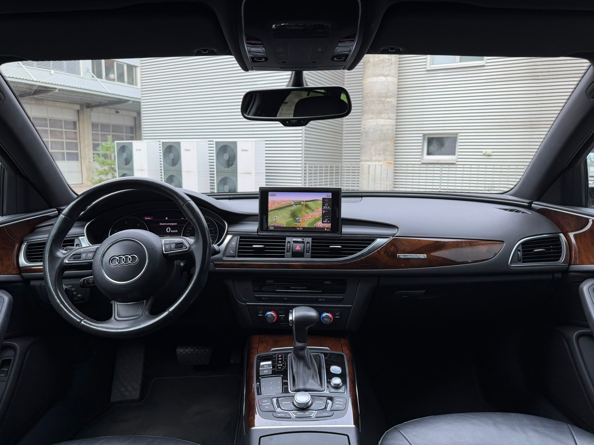 AUDI A6 Avant 3.0 TDI V6 quattro S-tronic-image-9