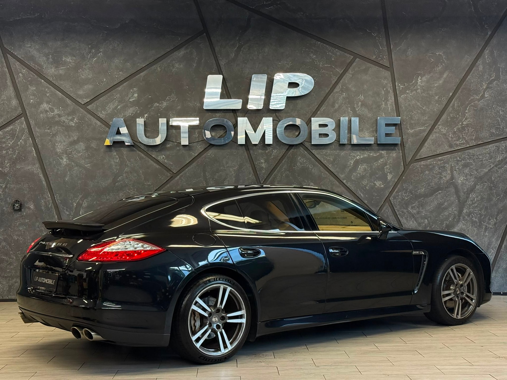 PORSCHE Panamera 4S 4.8 PDK-image-5