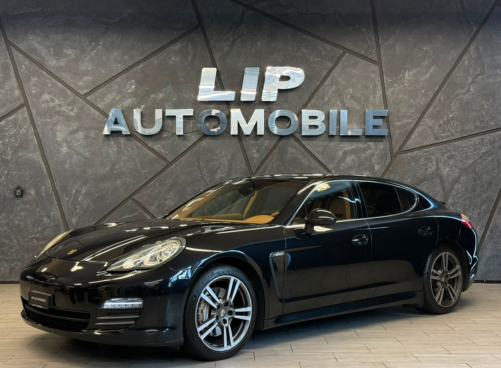PORSCHE Panamera 4S 4.8 PDK