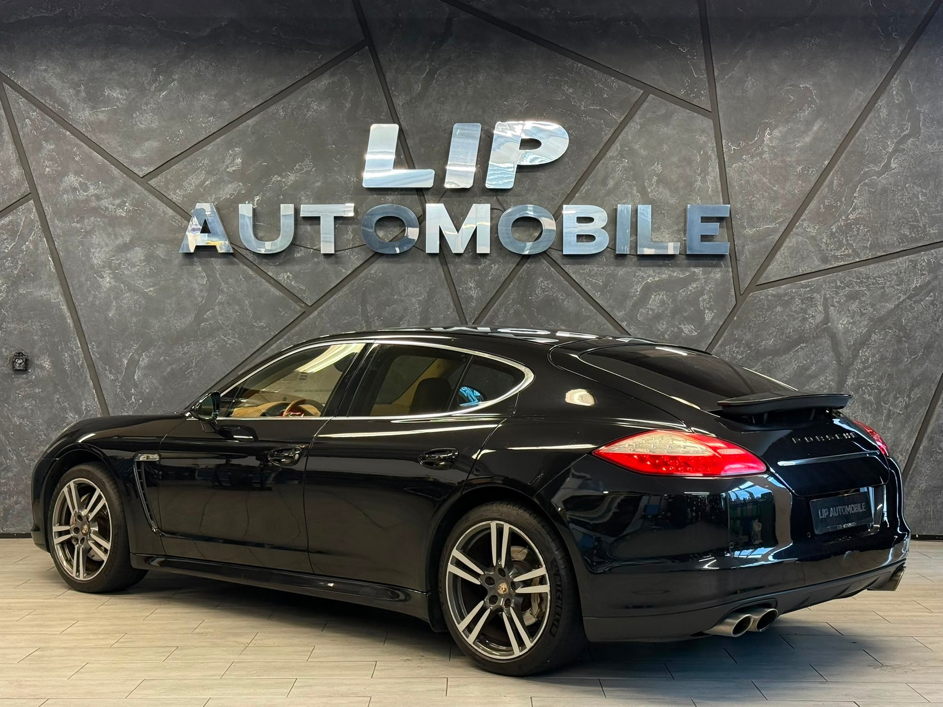 PORSCHE Panamera 4S 4.8 PDK-image-7