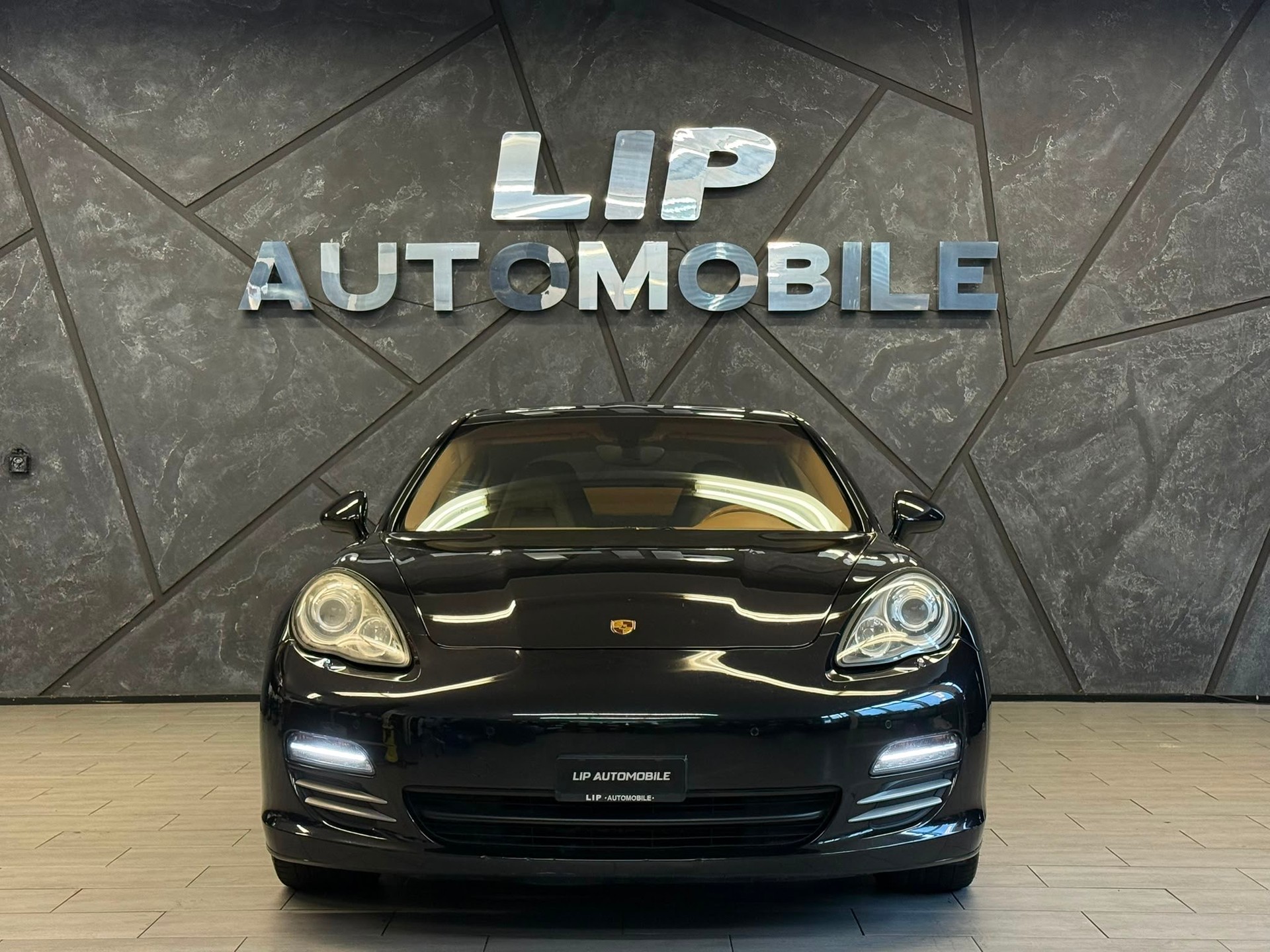 PORSCHE Panamera 4S 4.8 PDK-showroom-element-1