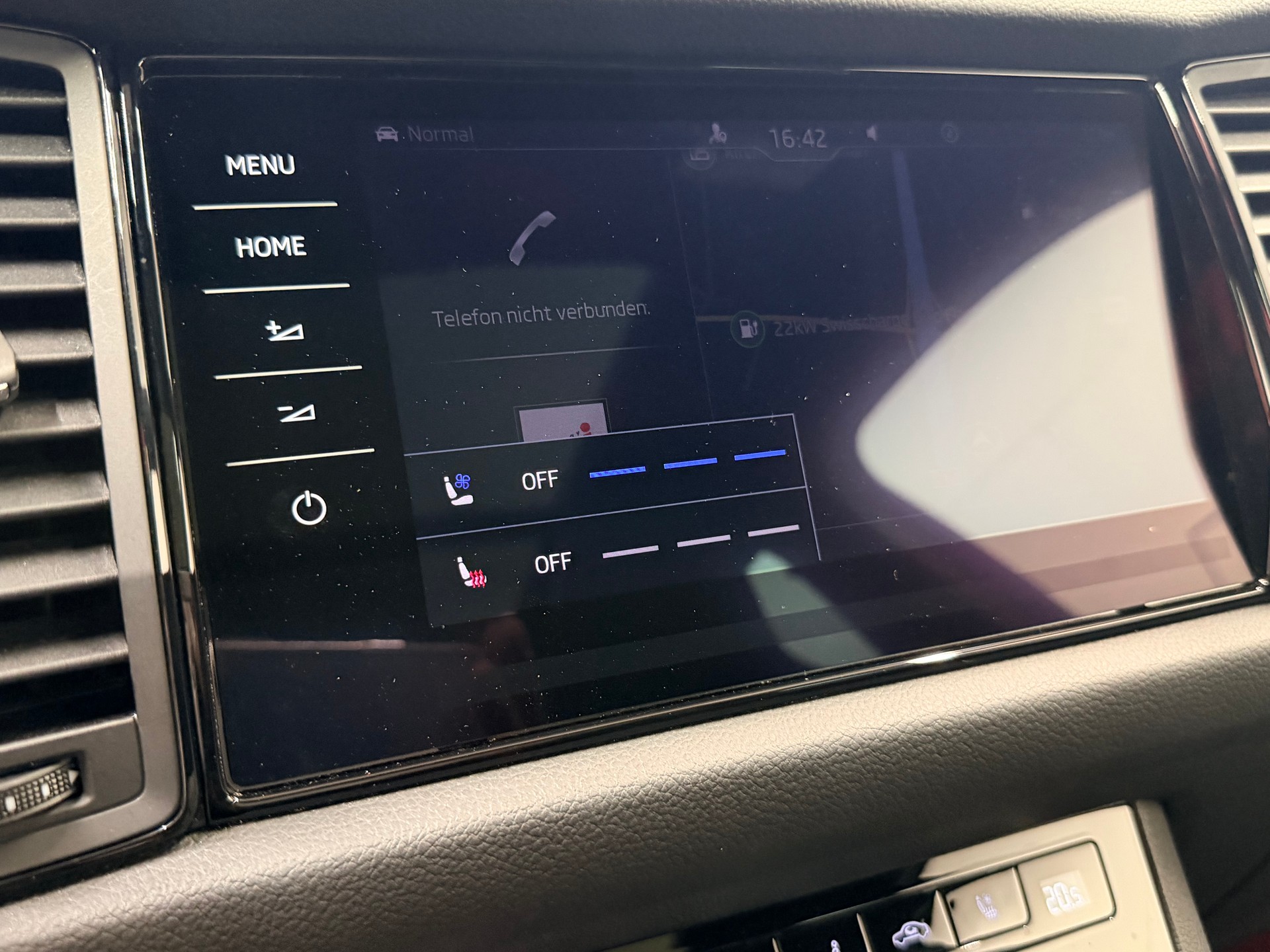 SKODA Kodiaq 2.0 TSI 4x4 RS-image-25