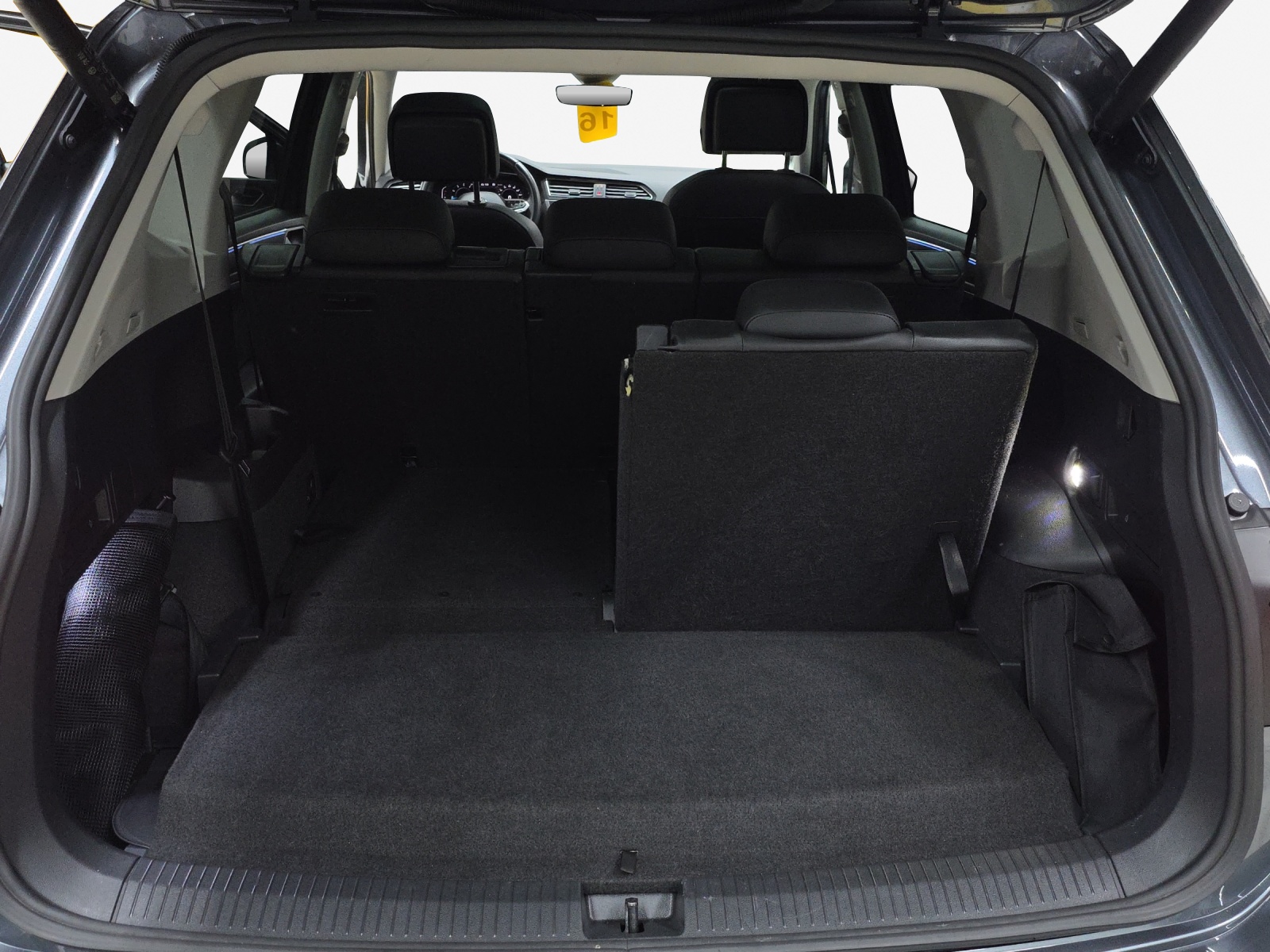 VW Tiguan Allspace 2.0TSI Elegance 4Motion DSG-image-12