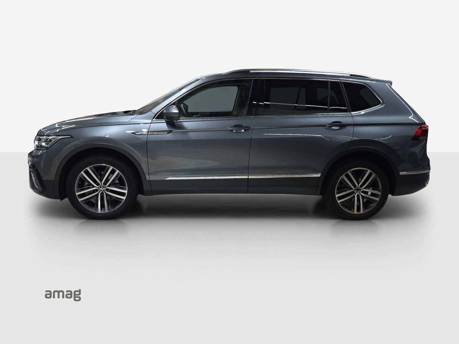 VW Tiguan Allspace 2.0TSI Elegance 4Motion DSG-image-1