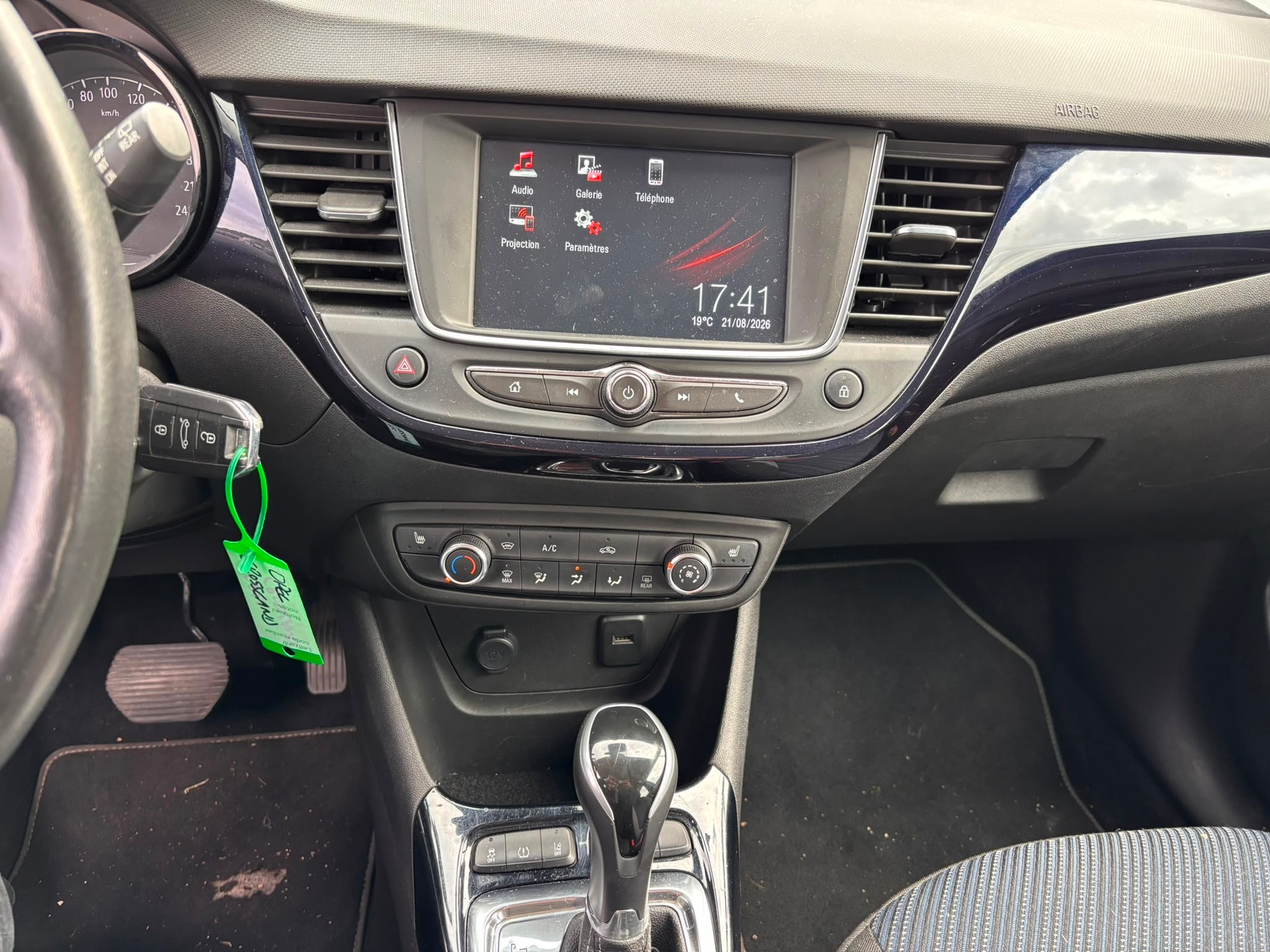 OPEL Crossland X 1.2i Ultimate Automatik-image-15