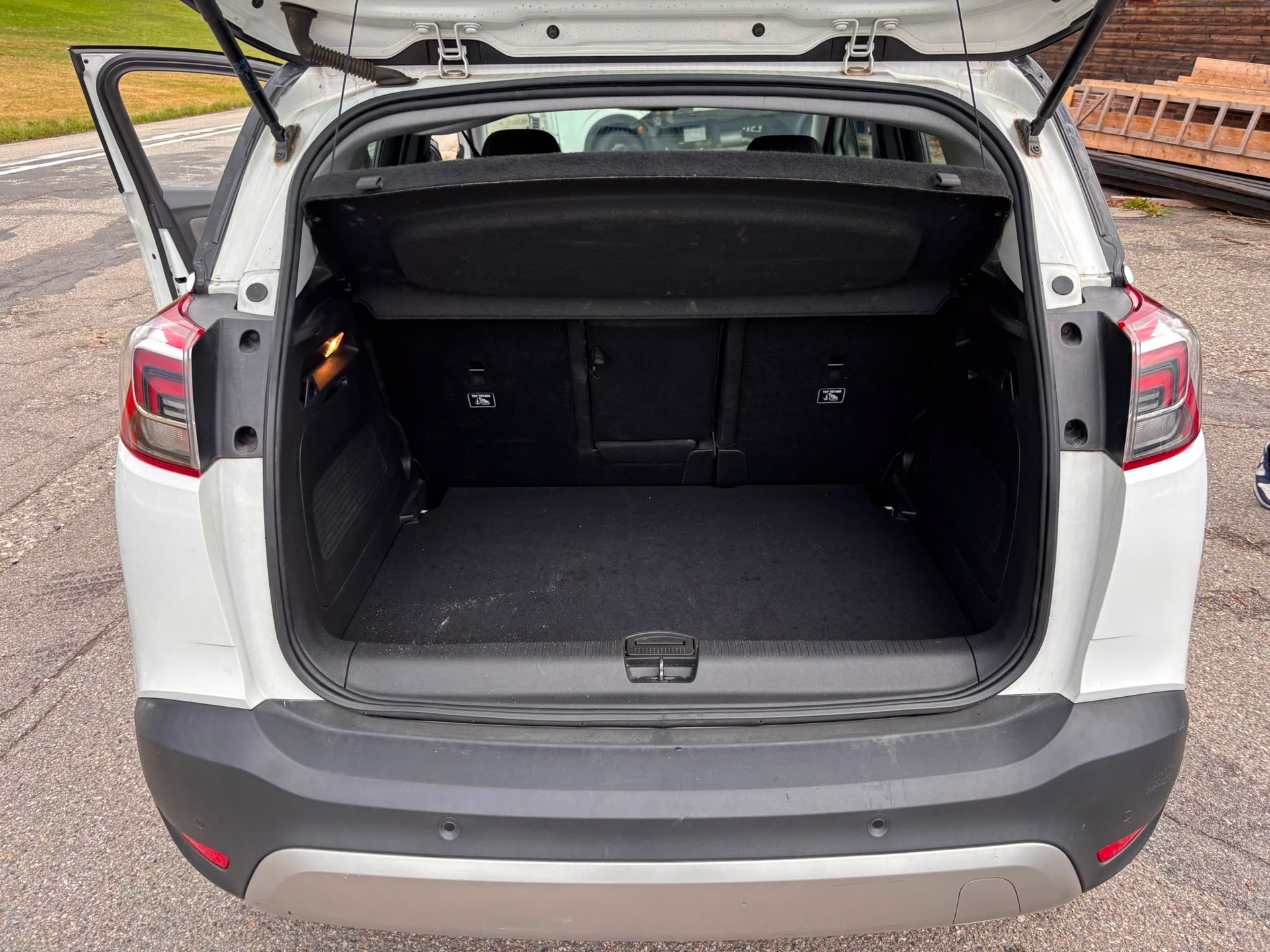 OPEL Crossland X 1.2i Ultimate Automatik-image-13