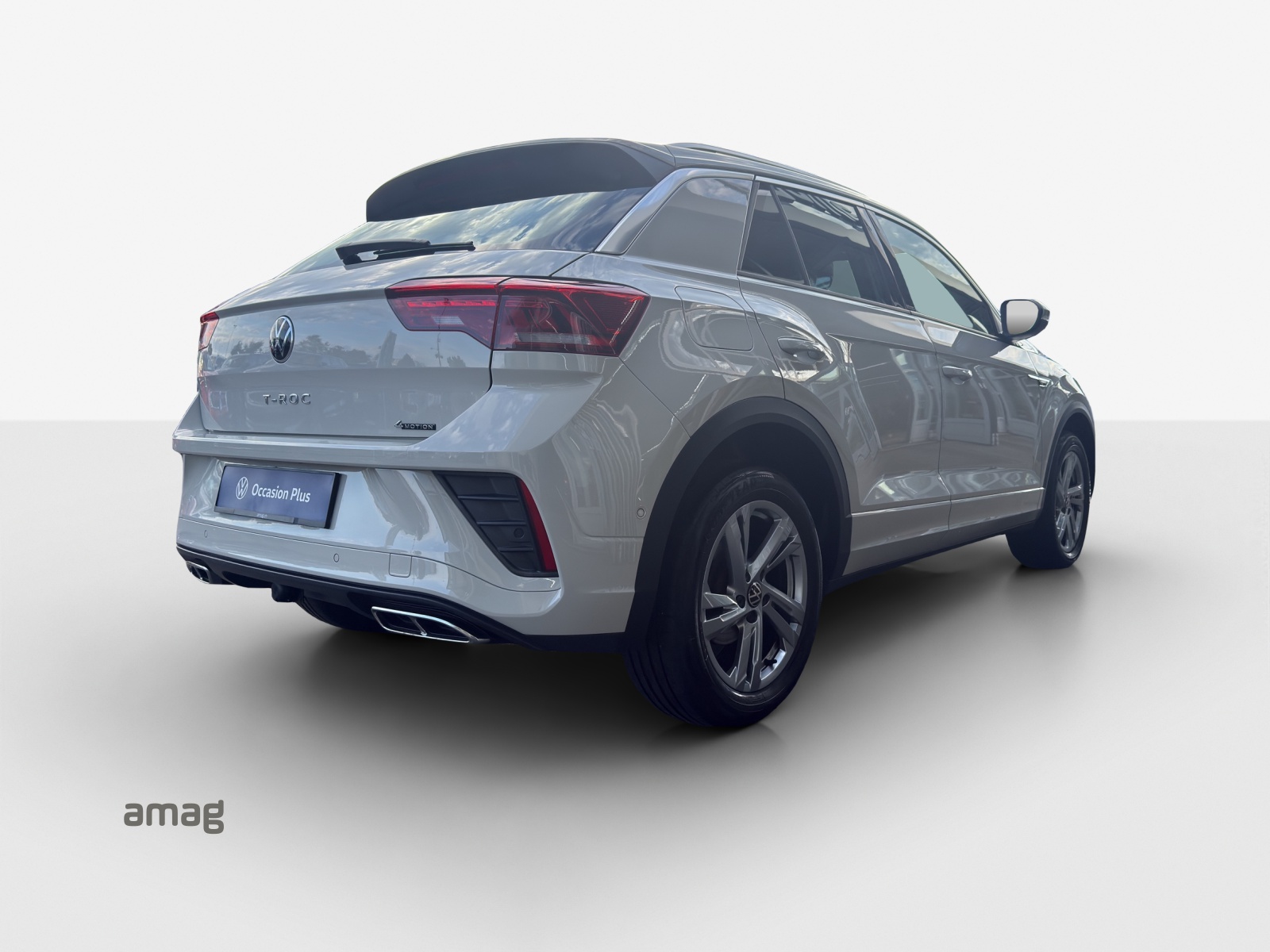 VW T-Roc 2.0 TSI R-Line DSG 4Motion-image-4
