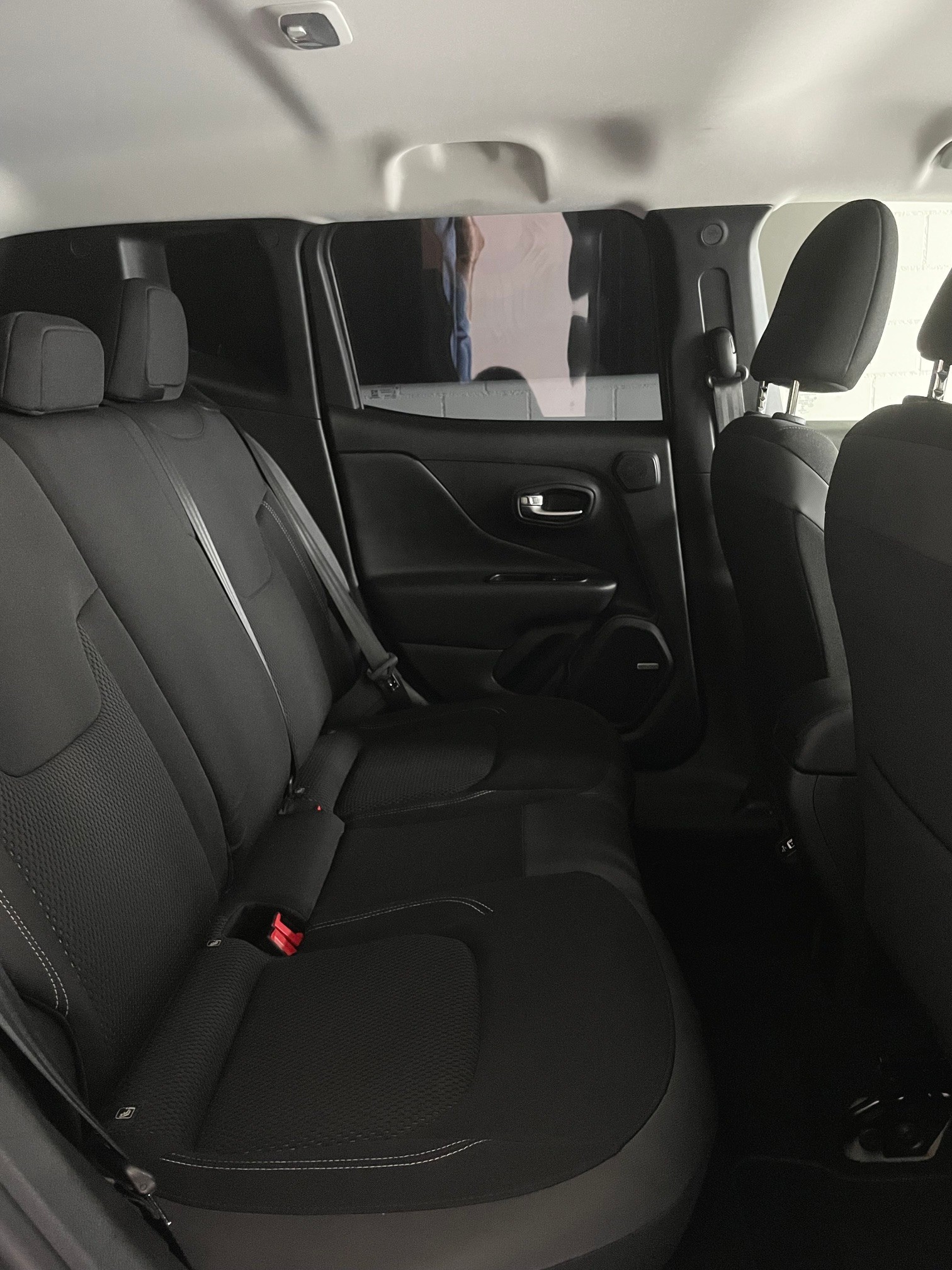 JEEP Renegade 1.3 Turbo Quicksilver - 19' Alu - 4X4 -Automat-image-12