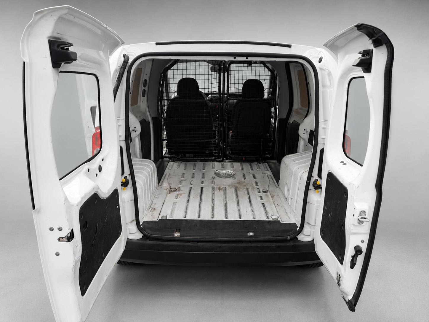 FIAT Fiorino 1.4 8V Swiss-image-9