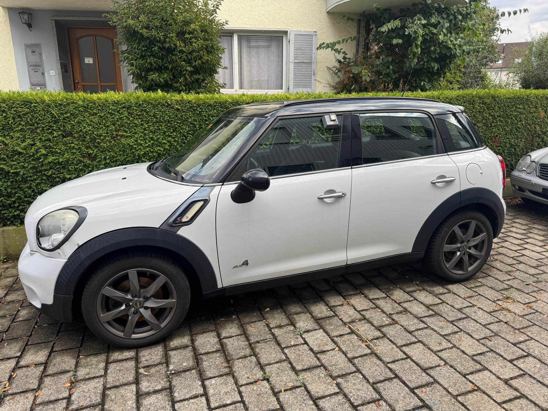 MINI Countryman Cooper S ALL4-image-3