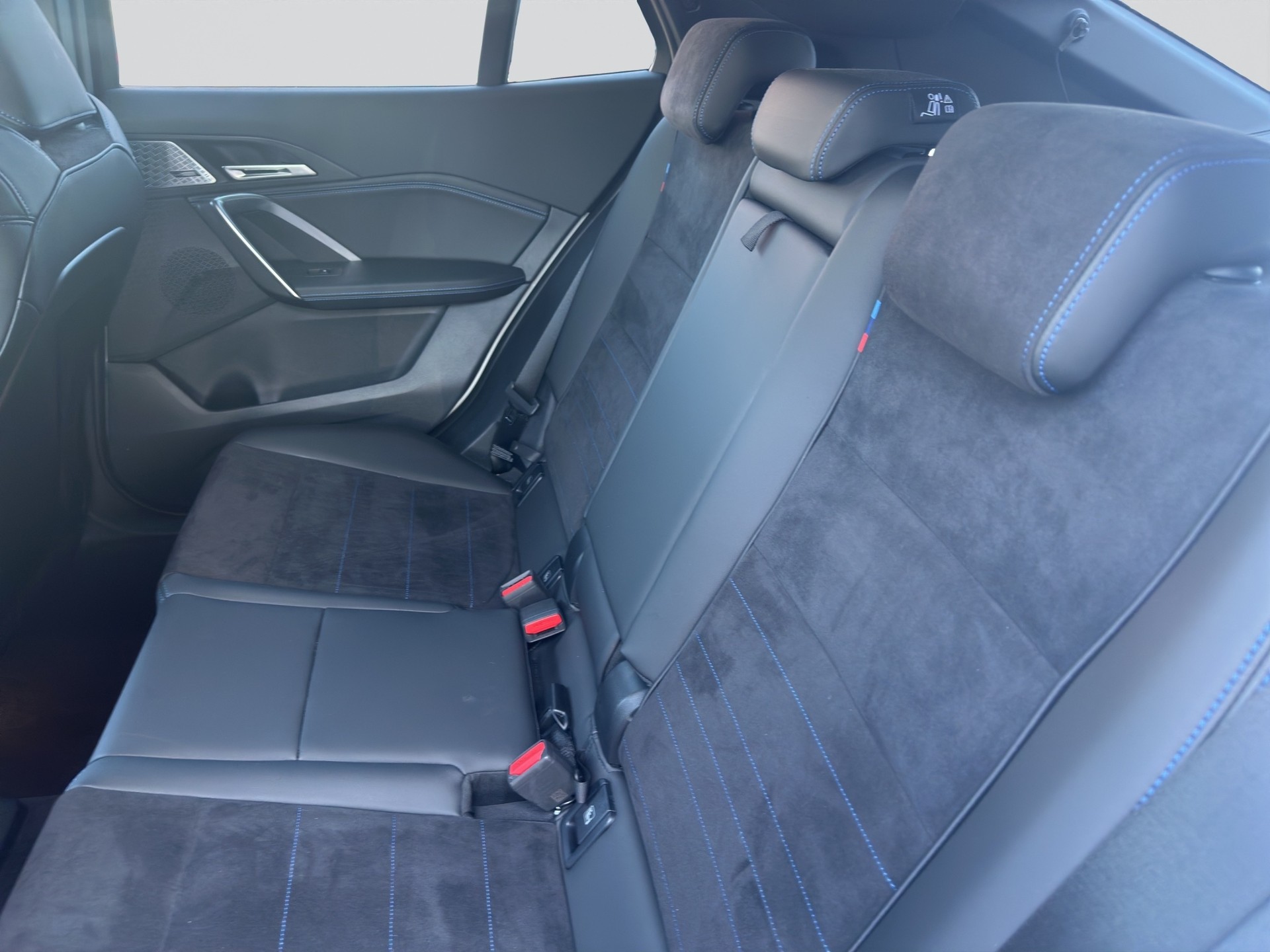 BMW X2 xDrive M35i-image-5
