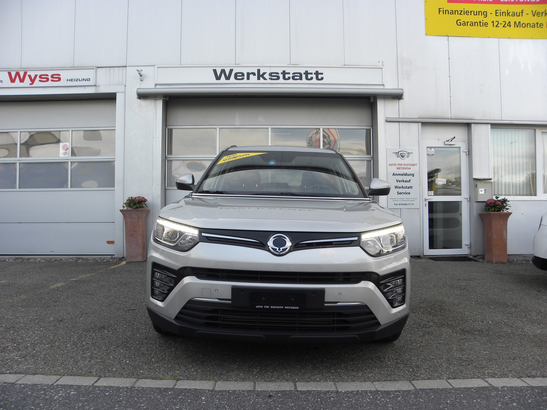 KGM-SsangYong Tivoli 1.5 T GDI Onyx 2WD Automat-image-0