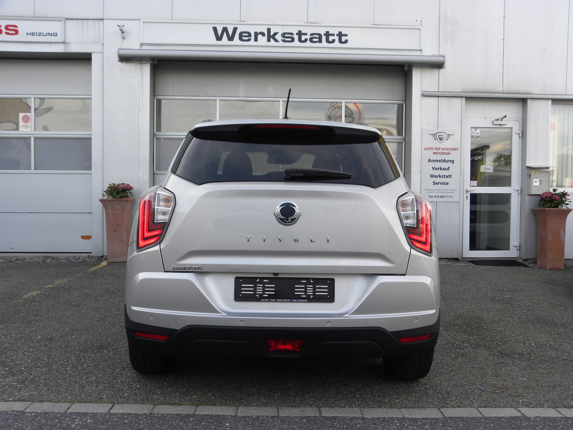 KGM-SsangYong Tivoli 1.5 T GDI Onyx 2WD Automat-image-3