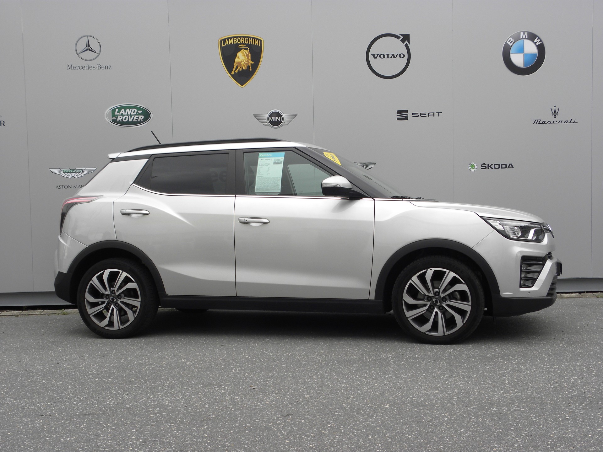 KGM-SsangYong Tivoli 1.5 T GDI Onyx 2WD Automat-image-4