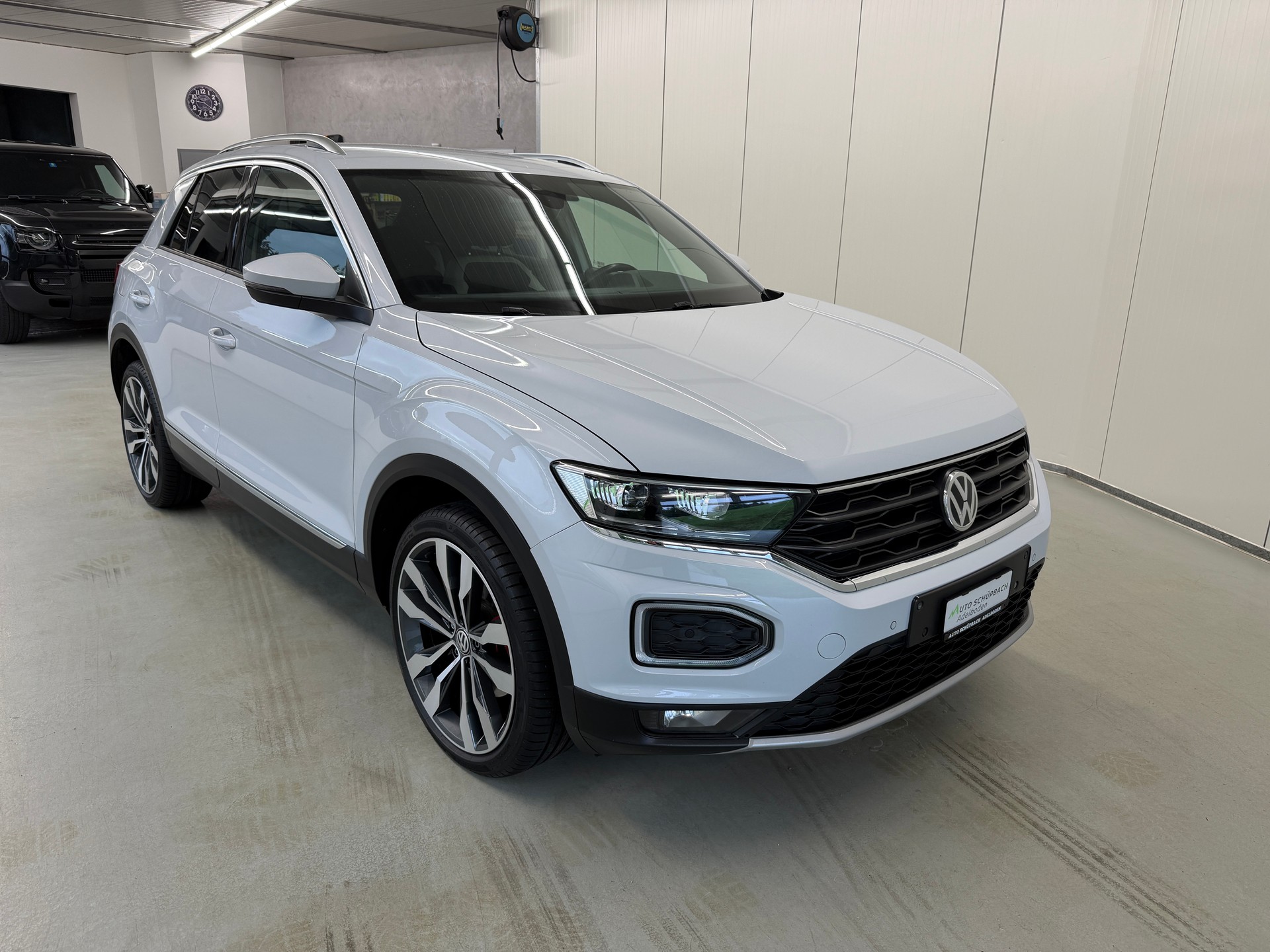 VW T-Roc 2.0 TSI Sport DSG 4Motion-image-0
