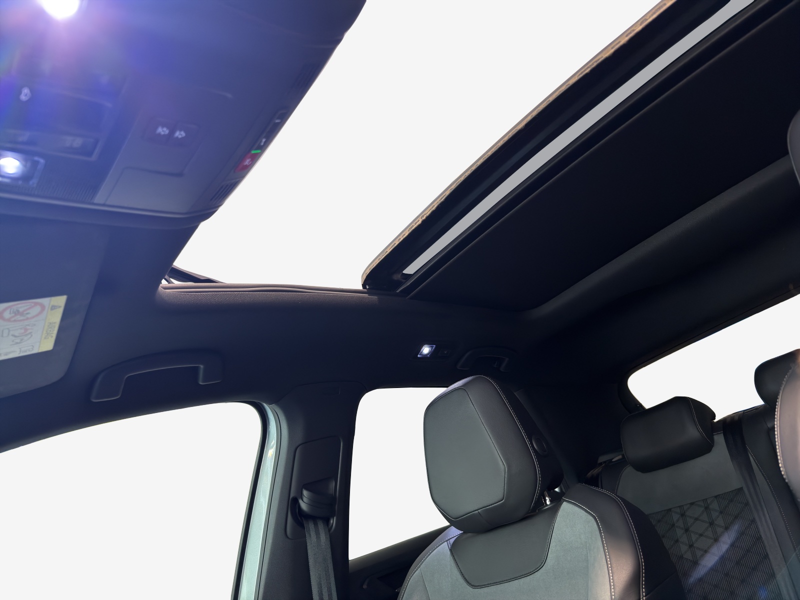 VW T-Roc 2.0 TSI R-Line DSG 4Motion-image-15