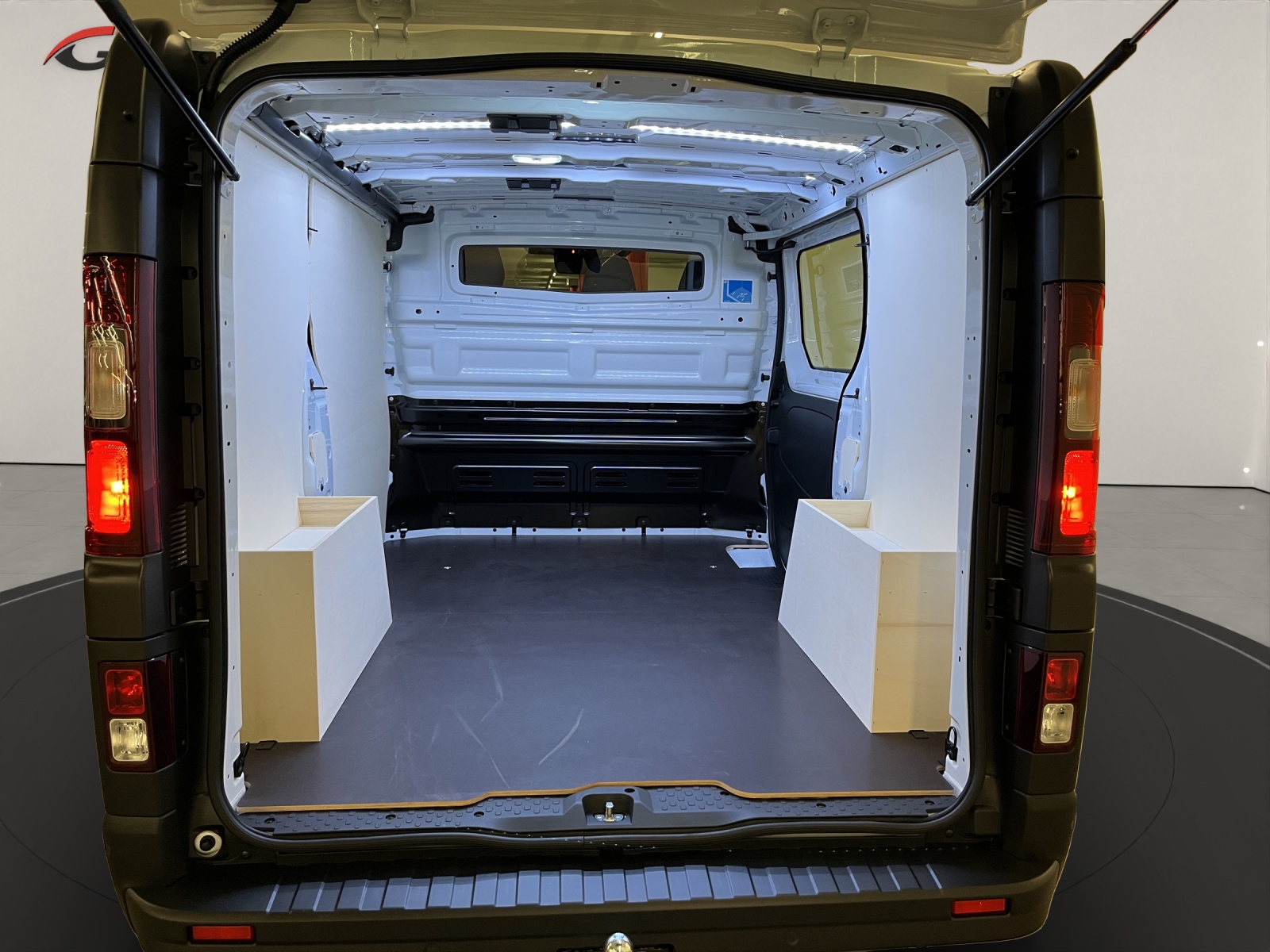 RENAULT Trafic Kaw. 3.0 t L1 H1 2.0 dCi Blue 130 Advance-image-14