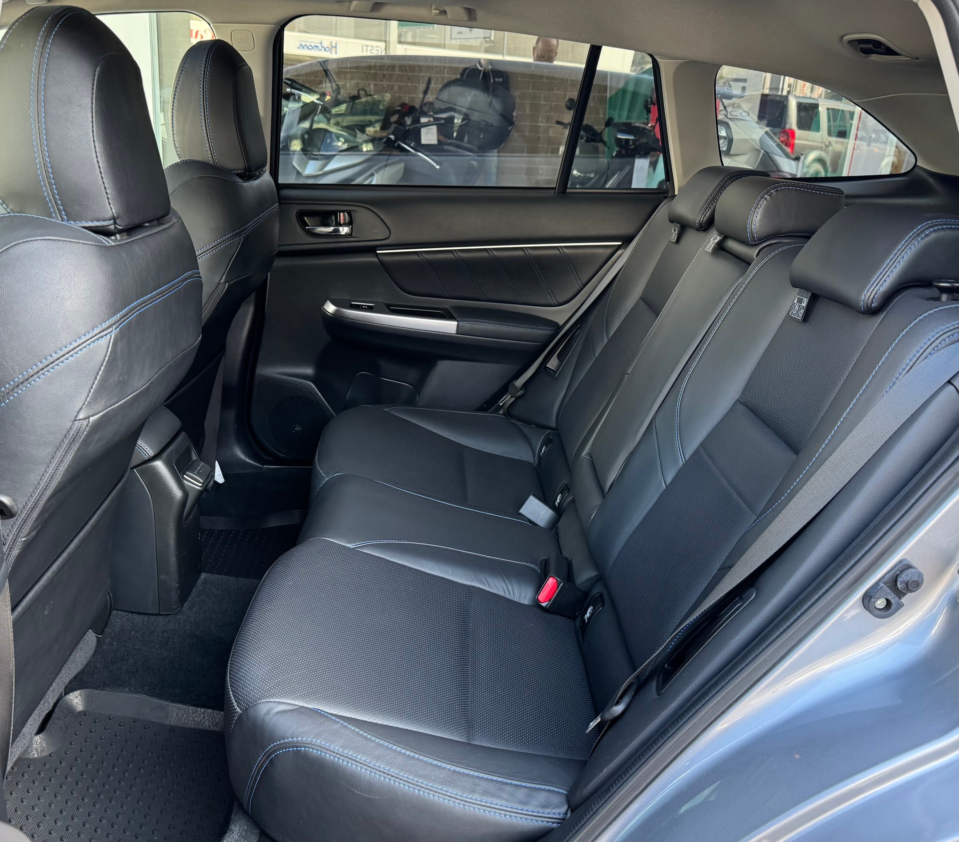 SUBARU Levorg 1.6DIT Luxury S AWD Lineartronic-image-9