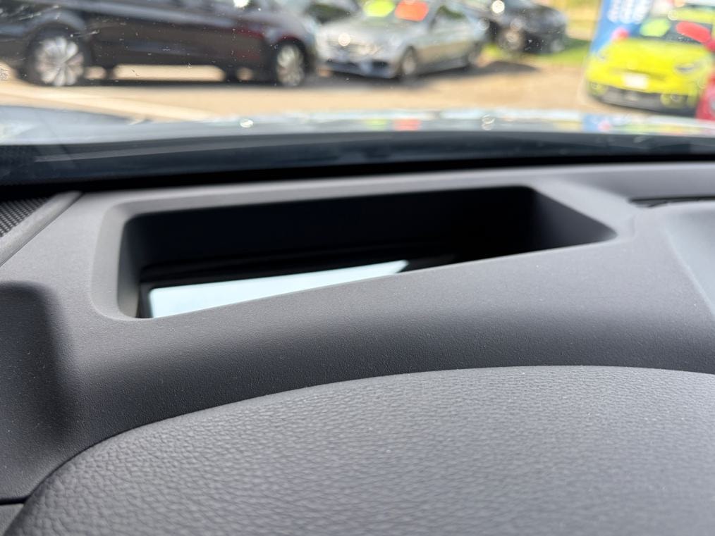 TOYOTA C-HR 2.0 HSD Trend 4WD-image-5