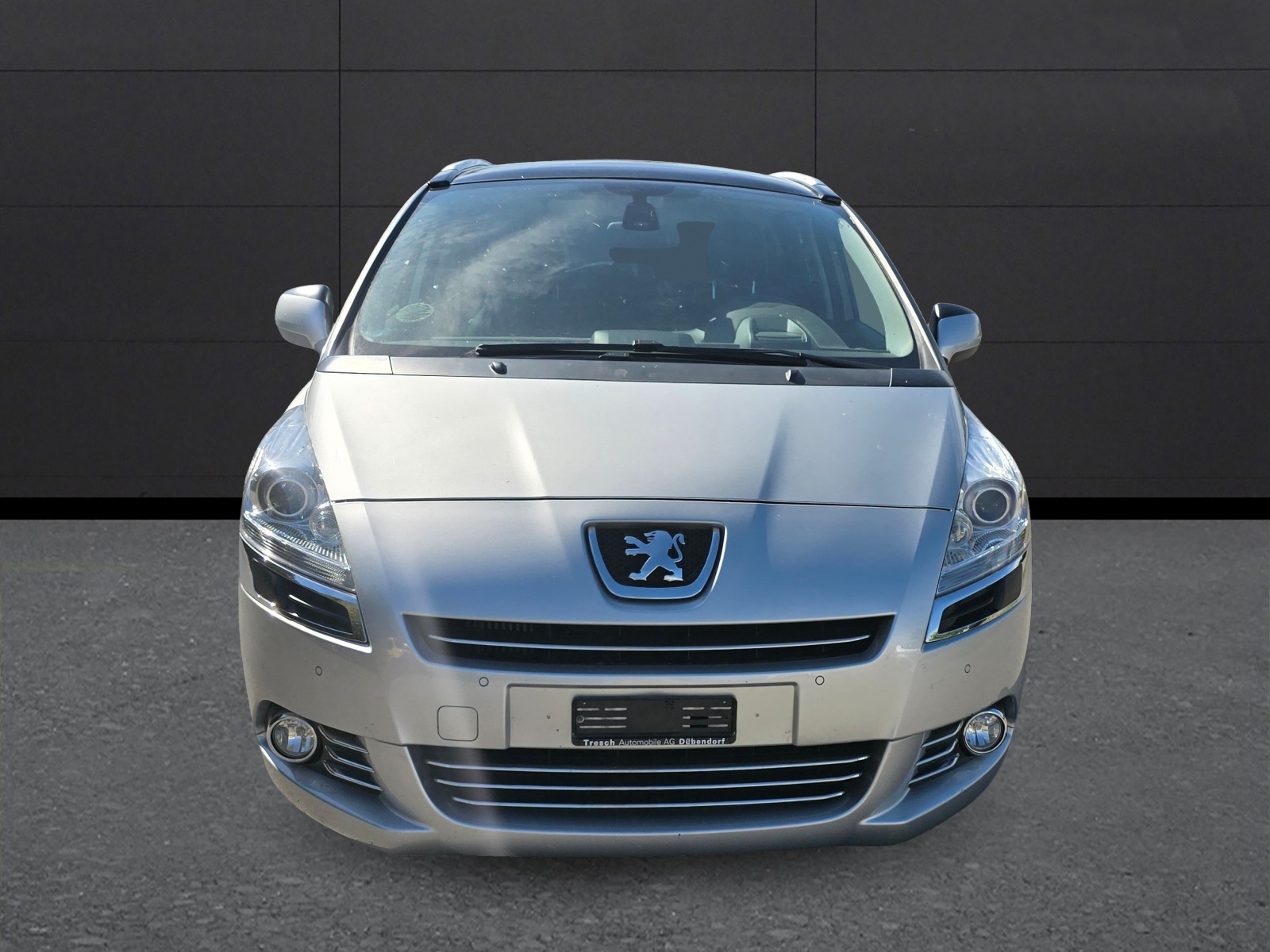 PEUGEOT 5008 1.6 16V T Family Automatic-showroom-element-2
