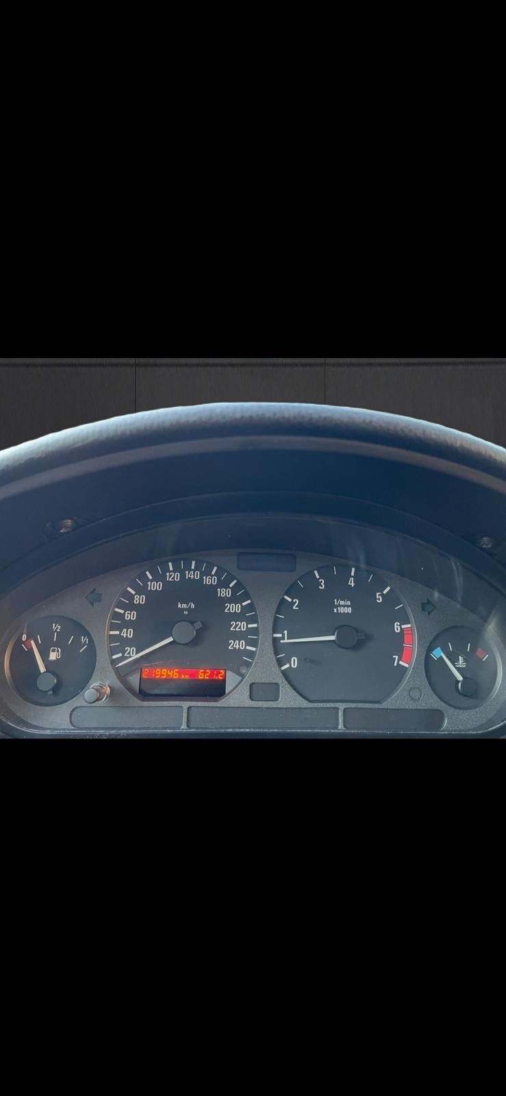 BMW 316i Compact Automat-image-3
