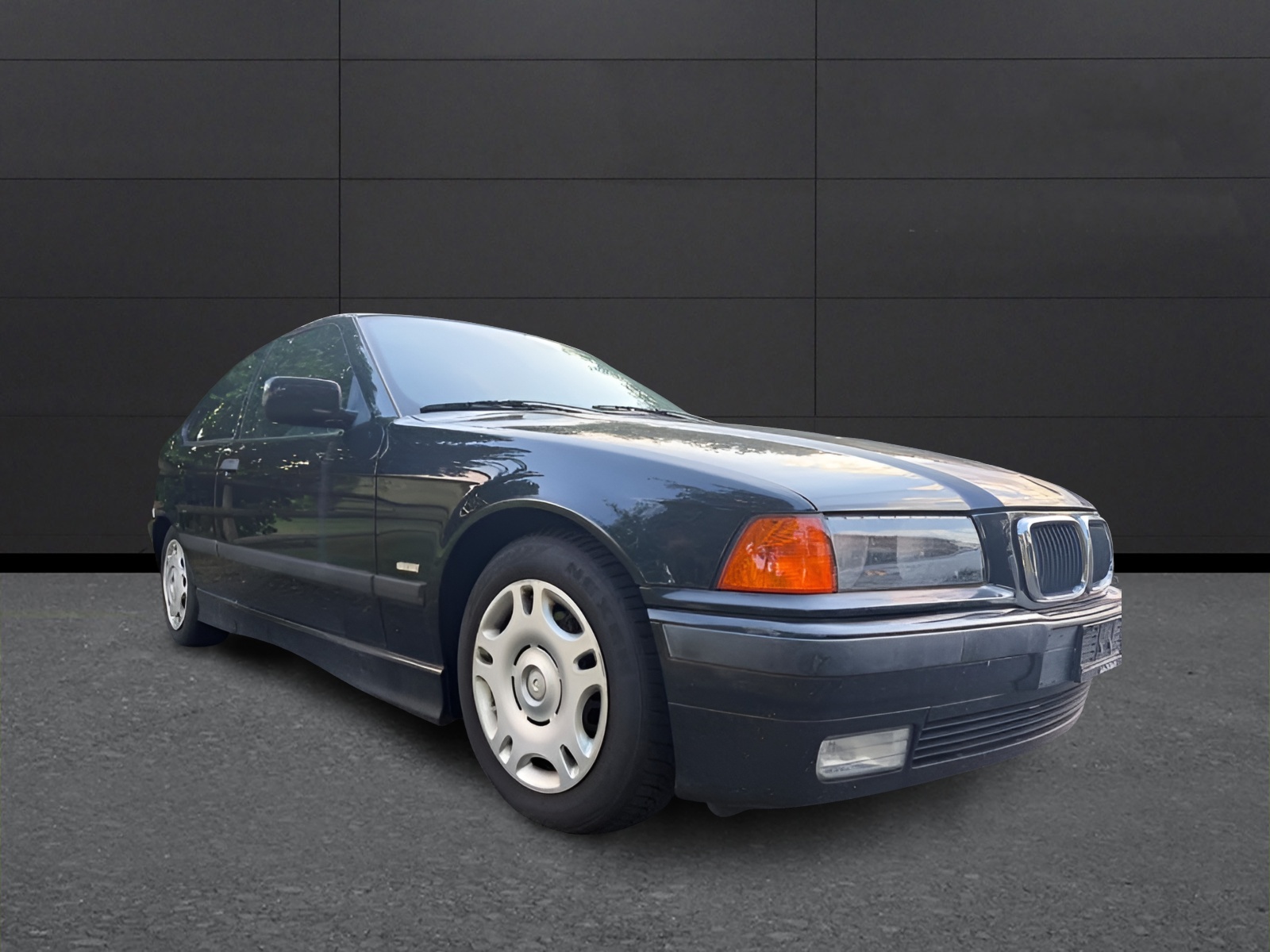 BMW 316i Compact Automat-image-1