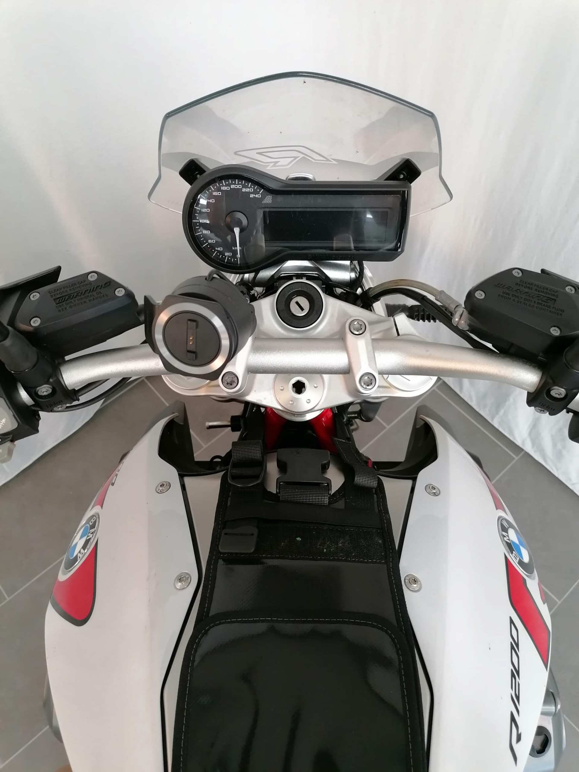 BMW R 1200 R-image-4