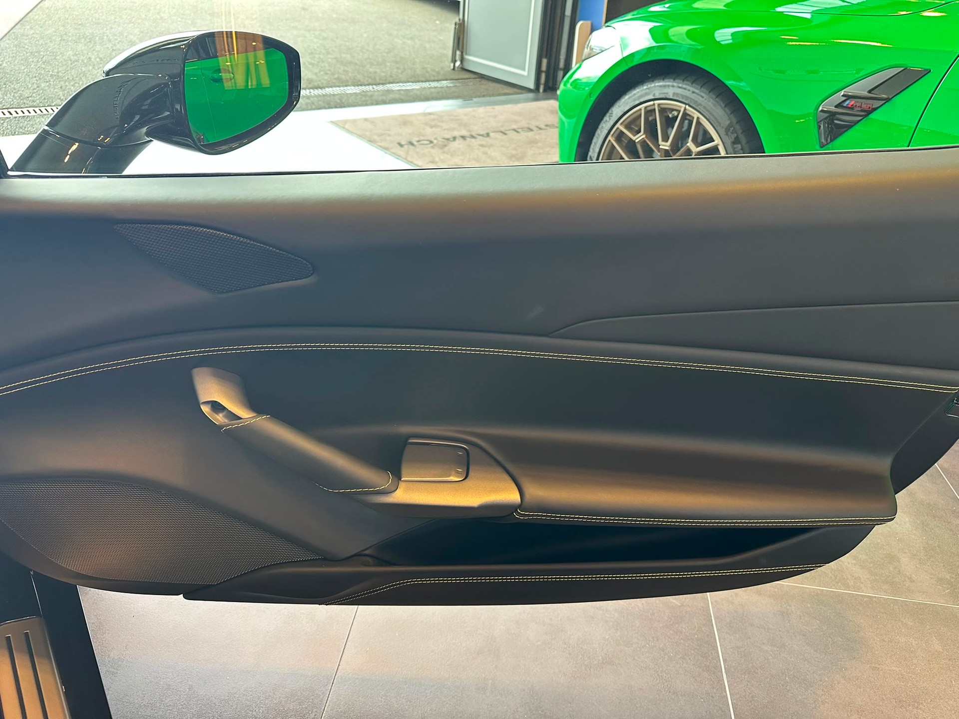 FERRARI 488 GTB 3.9 V8-image-25