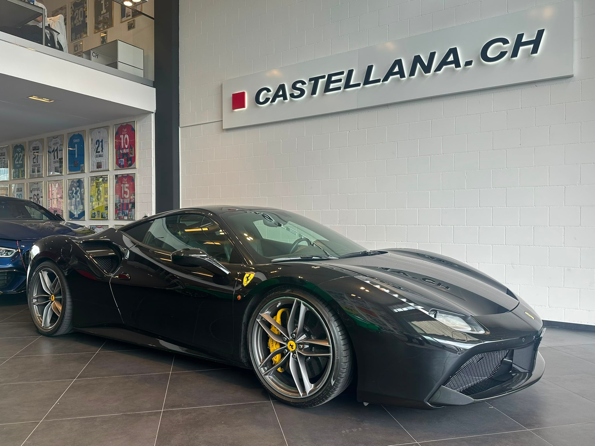 FERRARI 488 GTB 3.9 V8-image-0