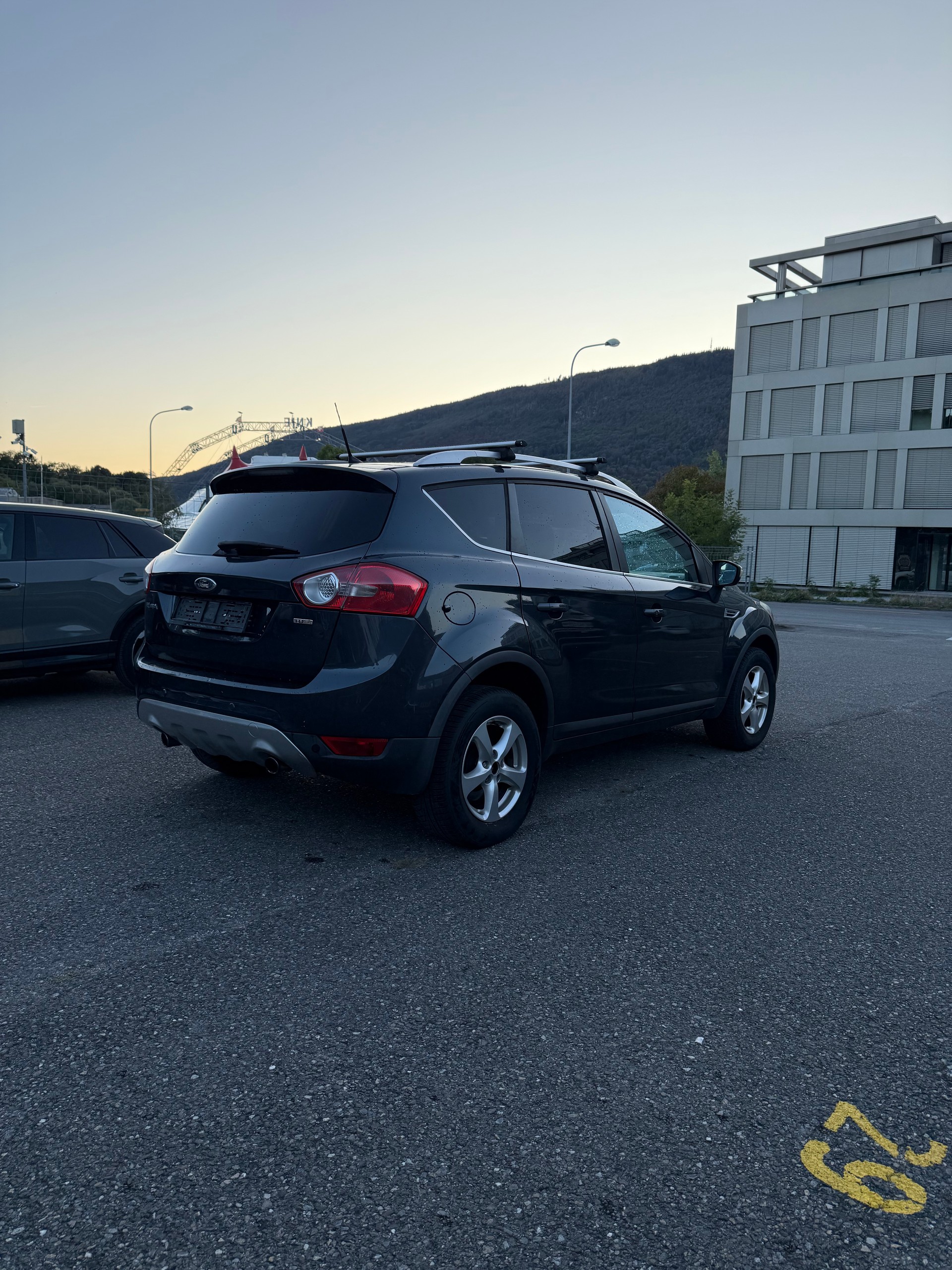 FORD 2.0 TDCi Titanium-image-2