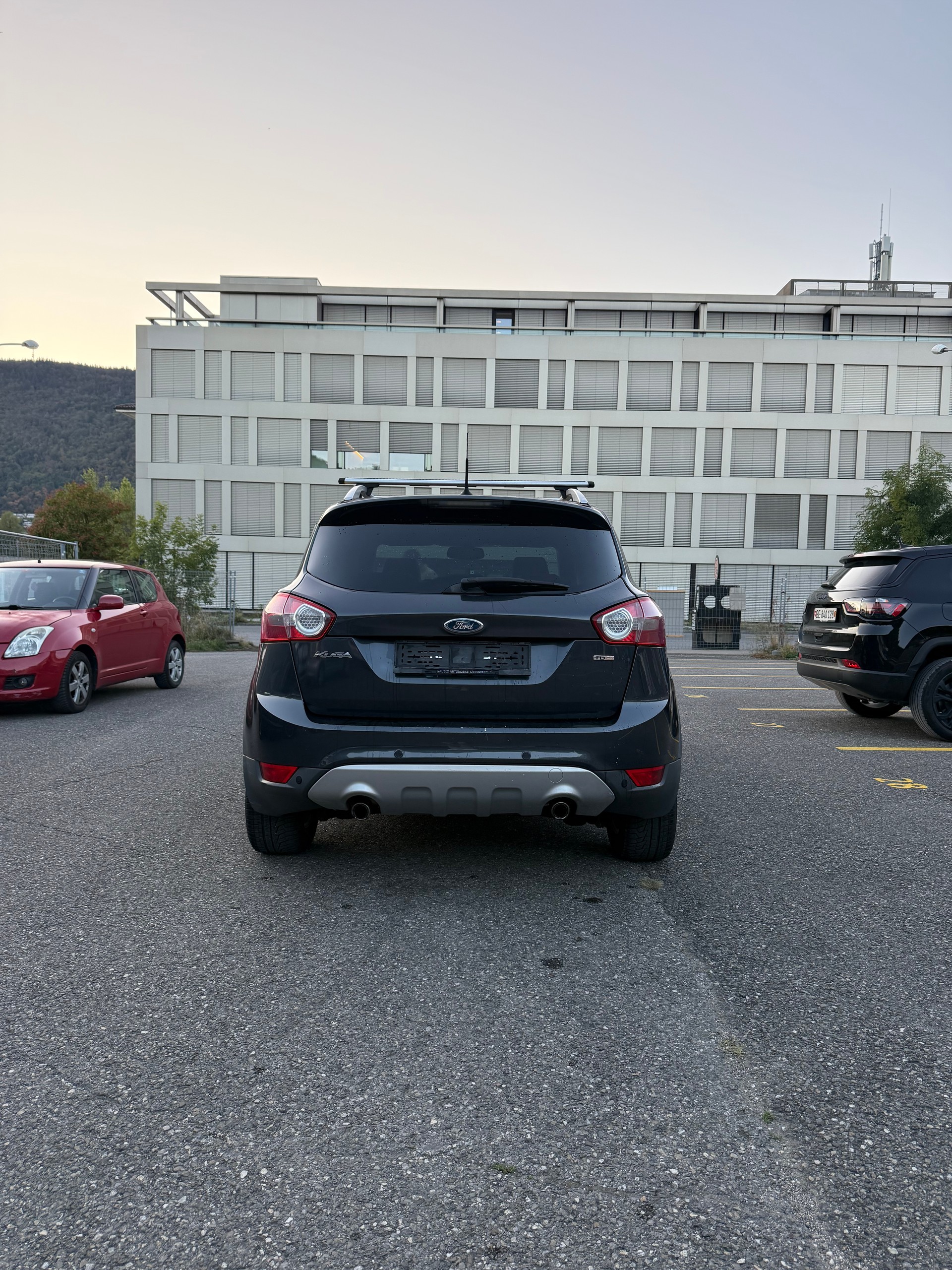FORD 2.0 TDCi Titanium-image-1