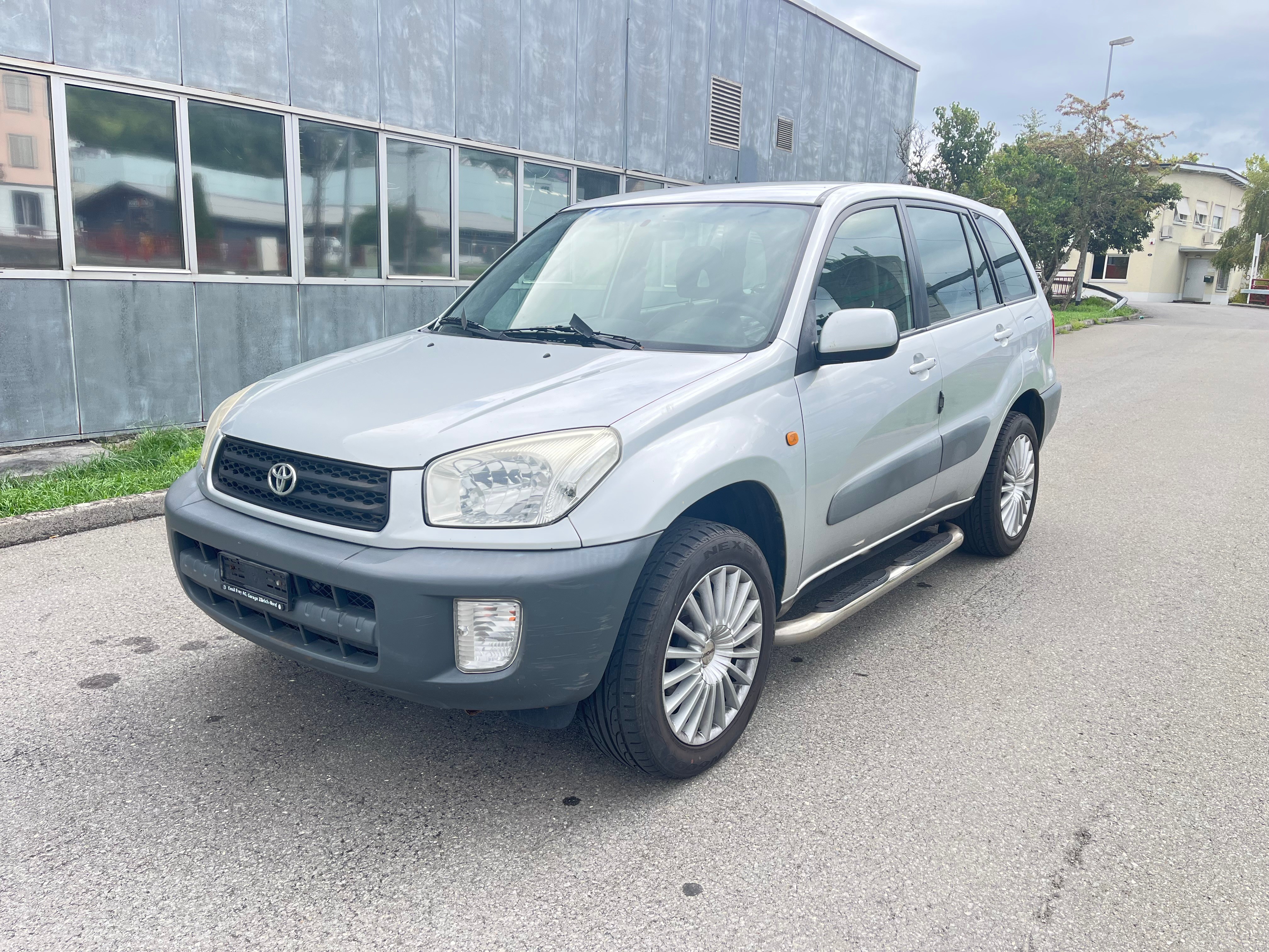 TOYOTA RAV-4 2.0 16V Linea Terra — slika 1
