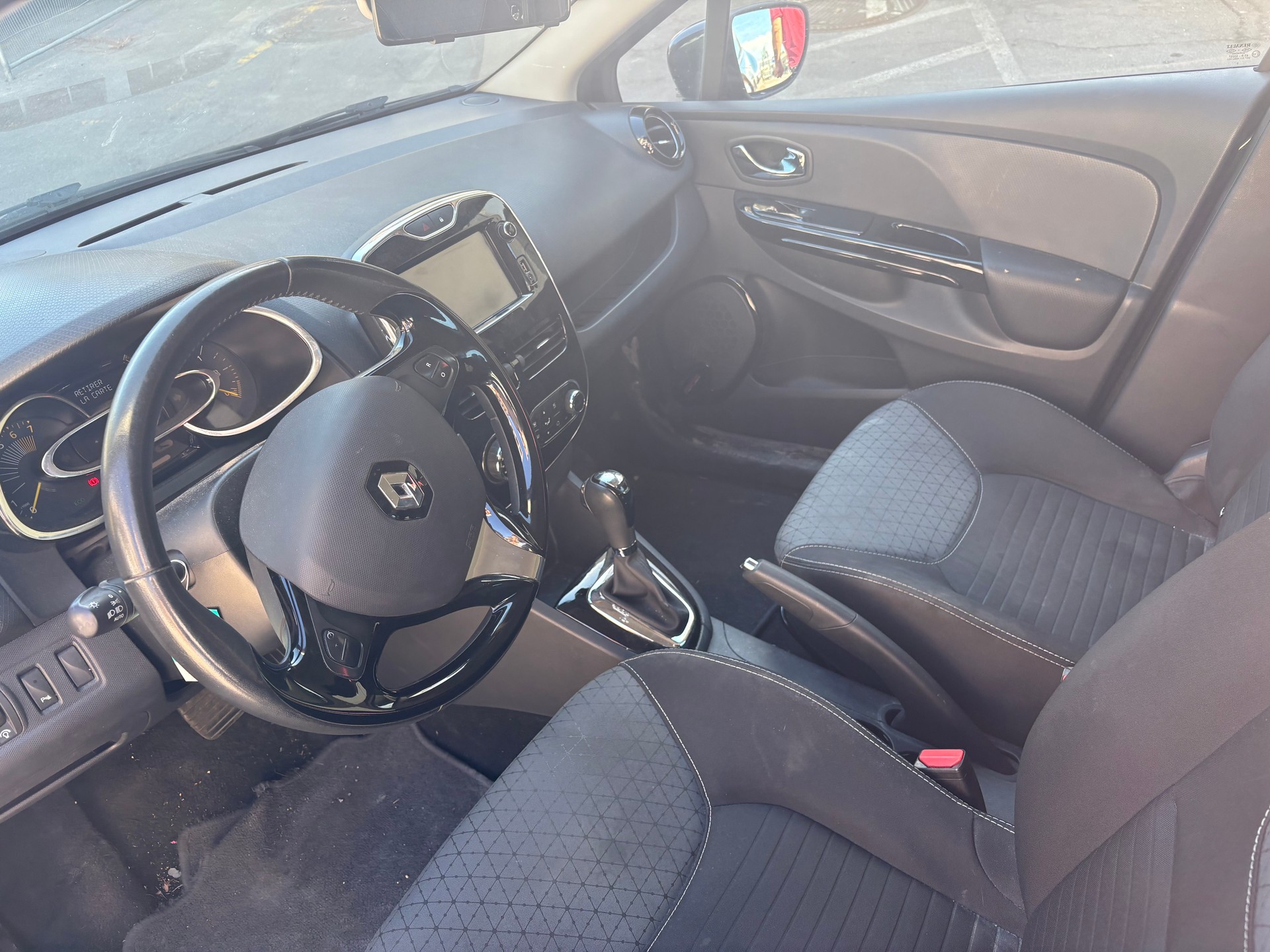 RENAULT Clio Grandtour 1.2 16V T GT EDC-image-7