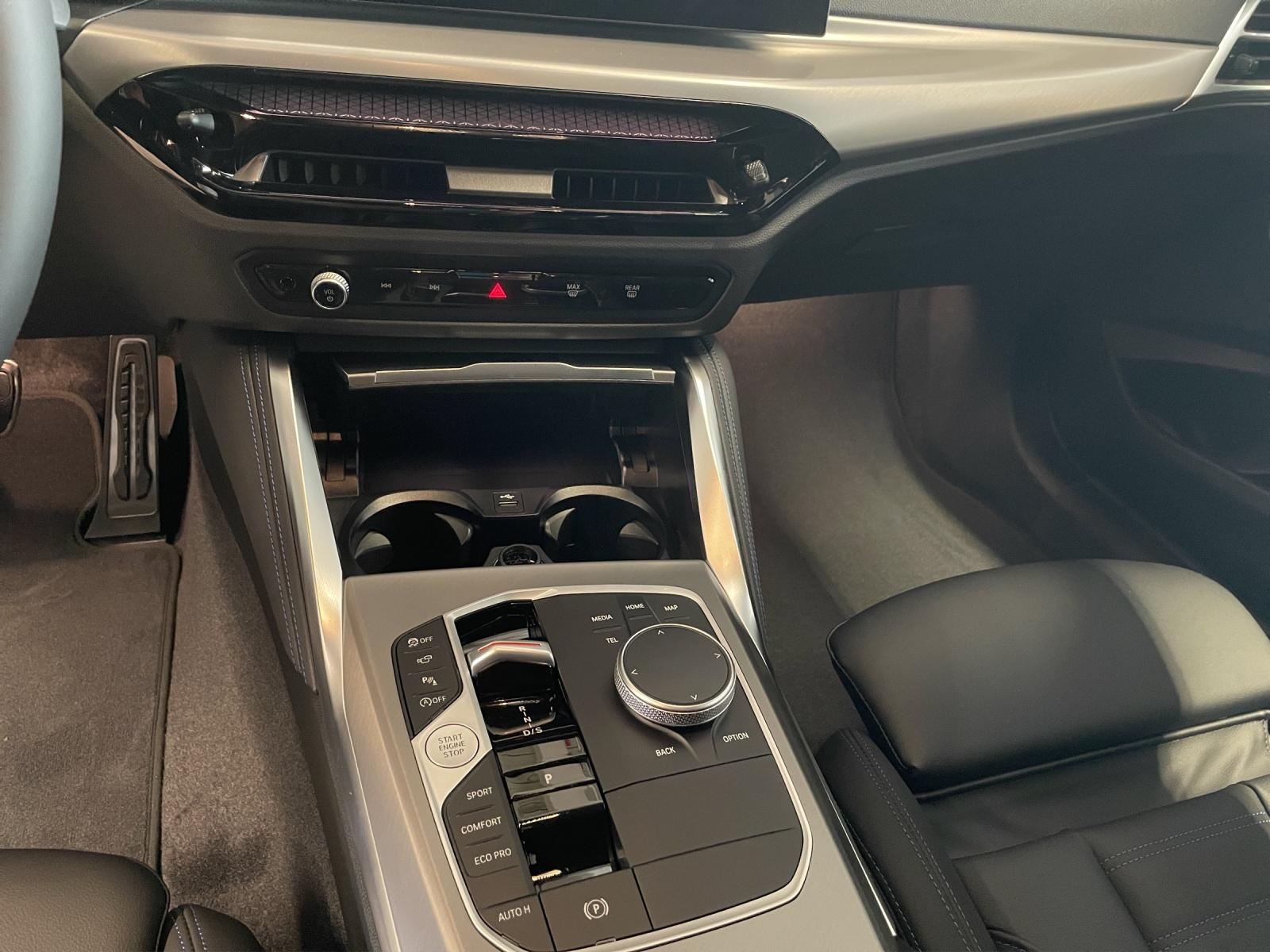 BMW 2er Reihe G42 Coupé M240i xDrive-image-12