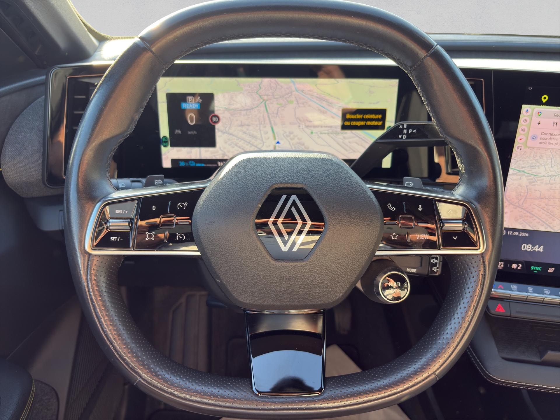 RENAULT Mégane E-TECH EV60 Techno-image-9