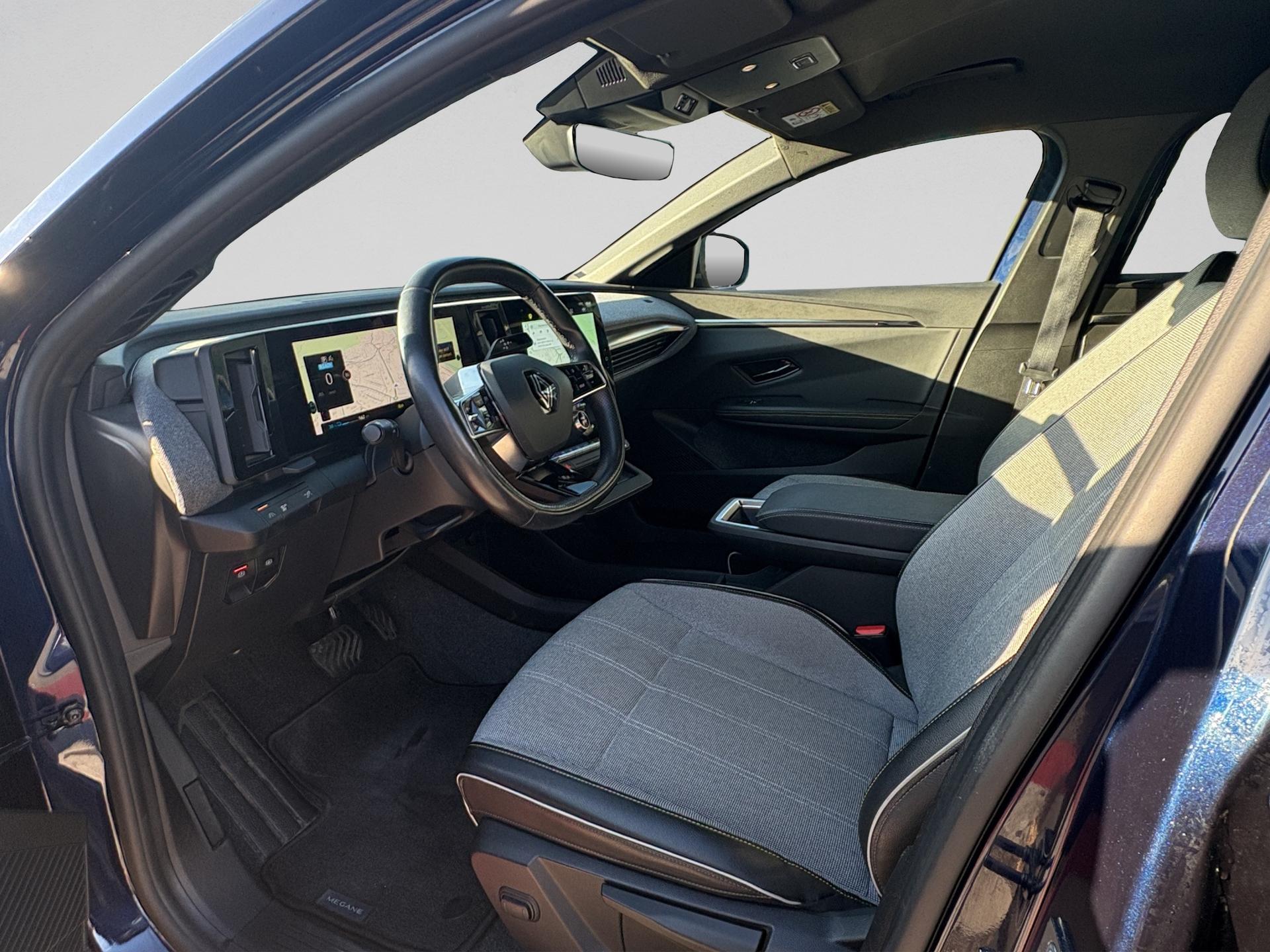 RENAULT Mégane E-TECH EV60 Techno-image-8