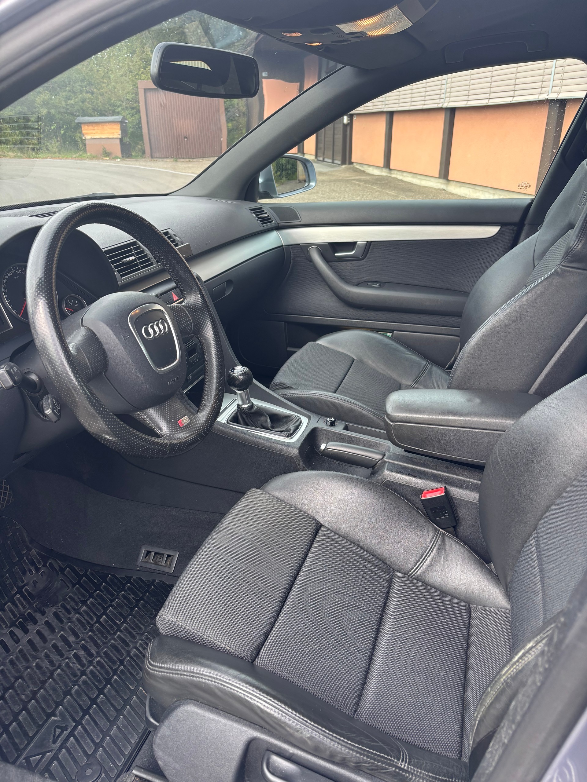 AUDI 2.0 T 200-image-5
